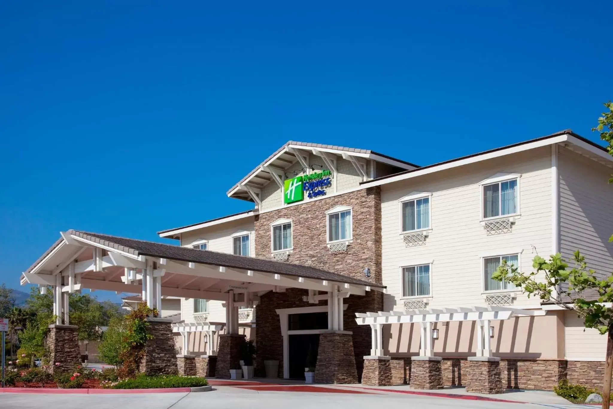 Property Building in Holiday Inn Express Hotel & Suites San Dimas, an IHG Hotel