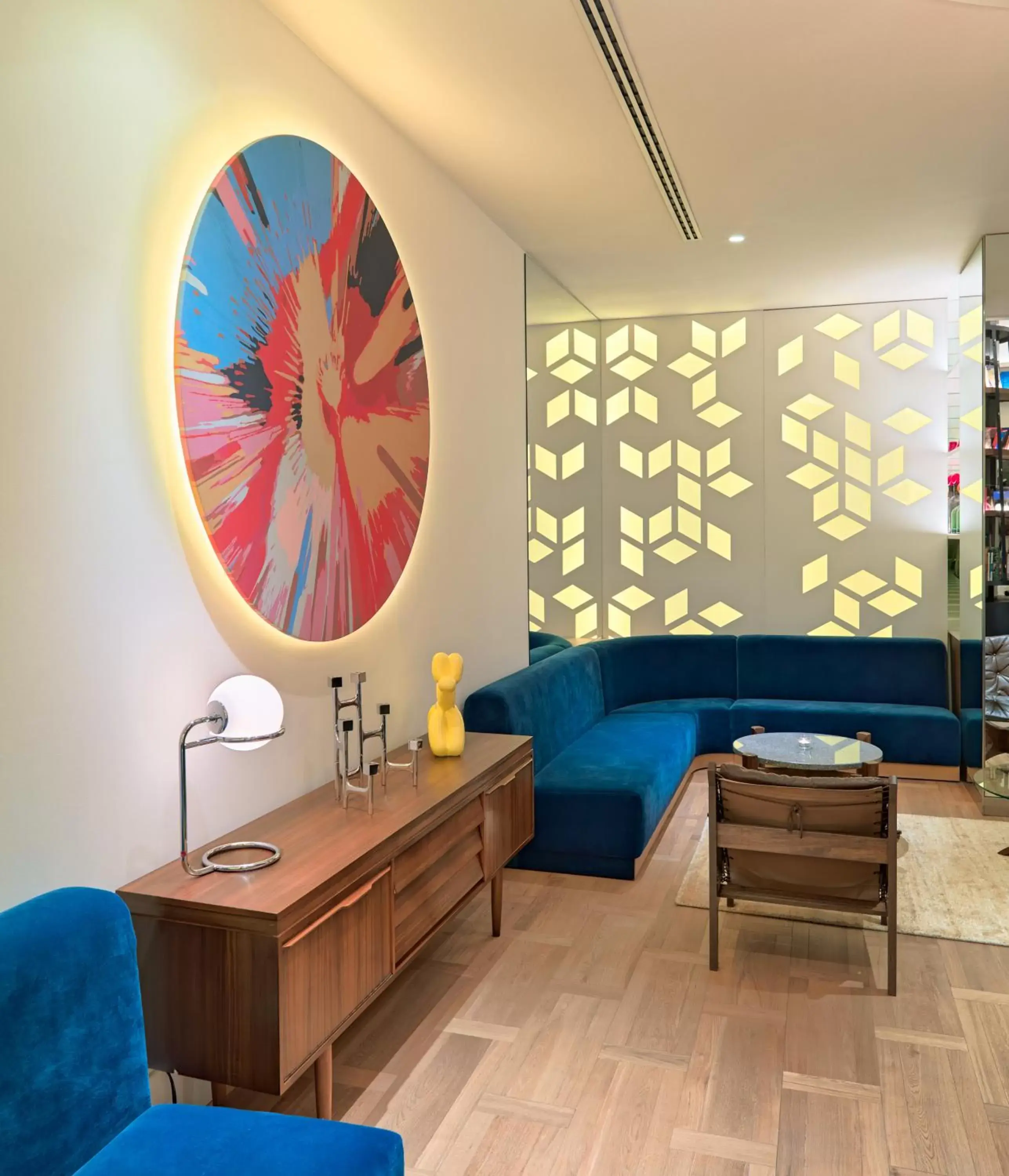 Lobby or reception in H10 Cubik 4* Sup Lobby or reception in H10 Cubik 4* Sup