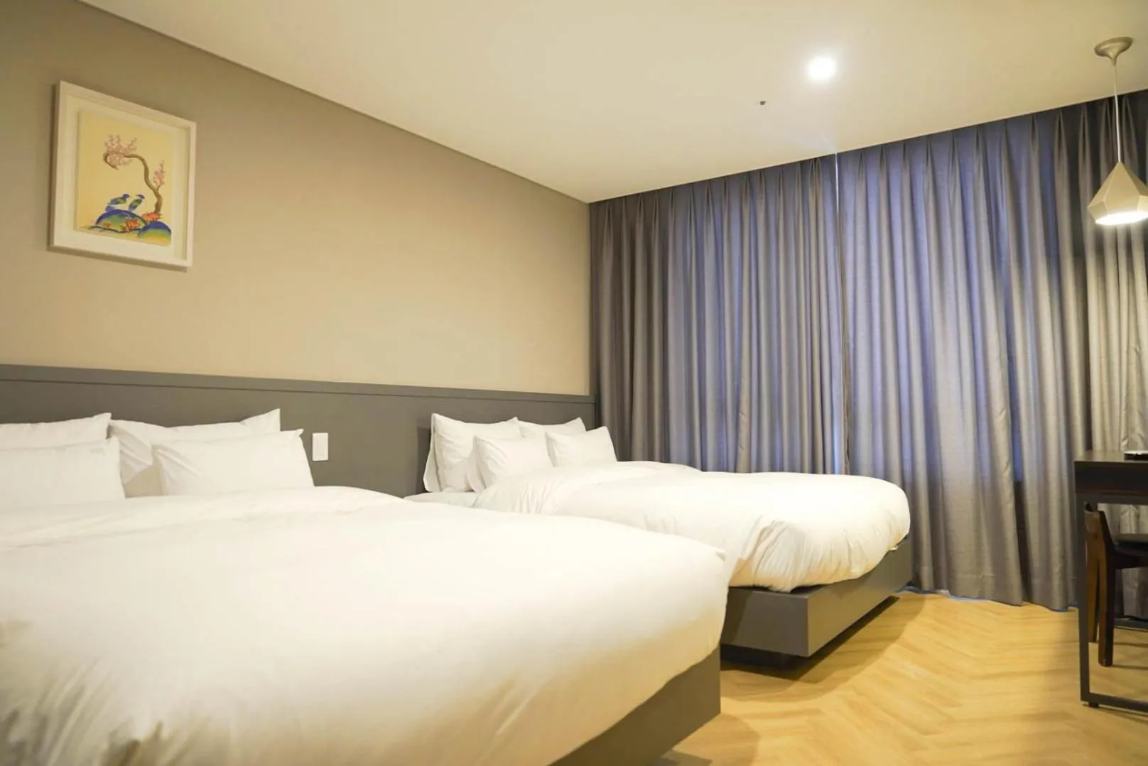 Bedroom, Bed in Hotel Daoom