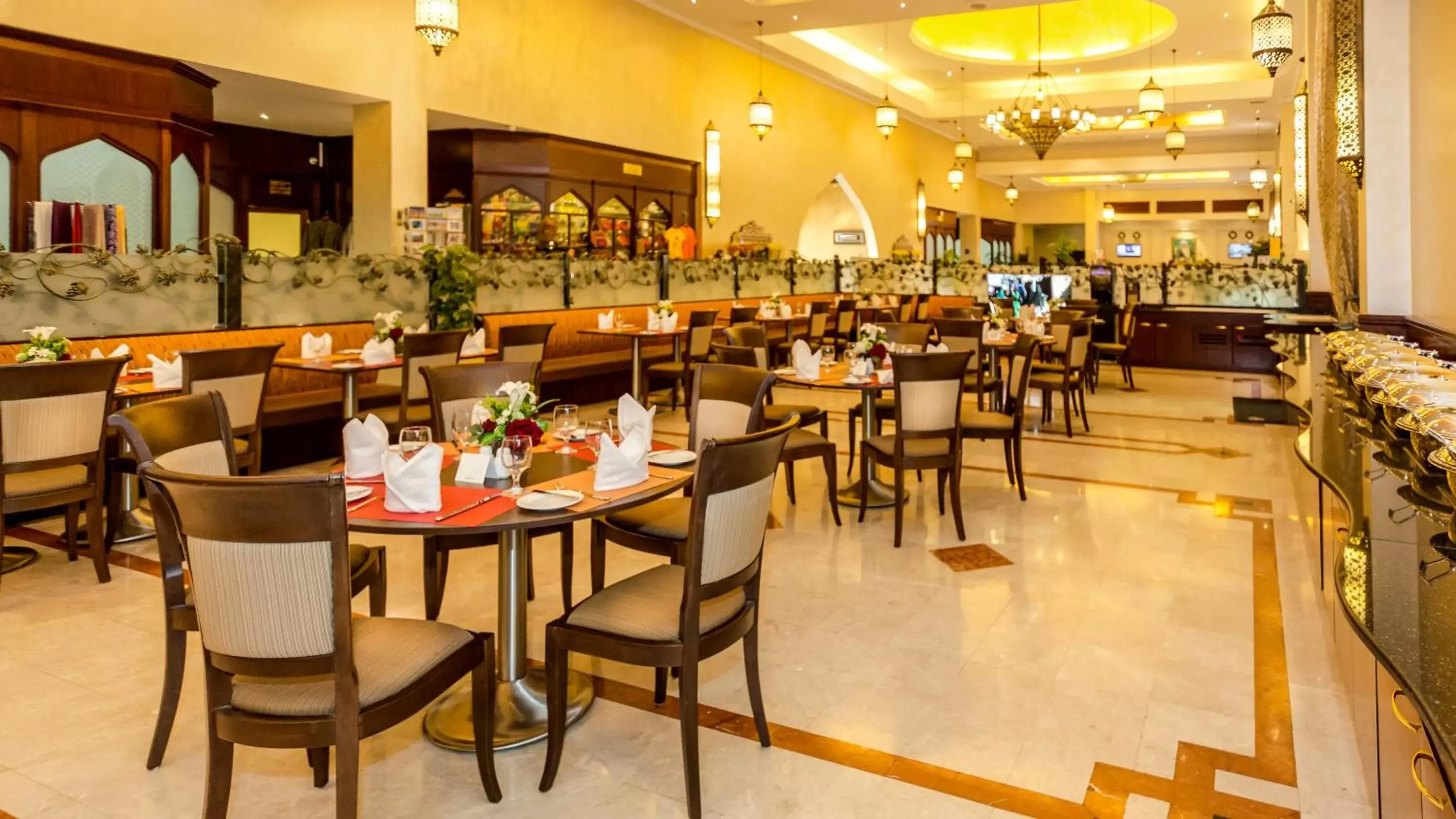 Restaurant/places to eat in Golden Tulip Nizwa Hotel Restaurant/places to eat in Golden Tulip Nizwa Hotel