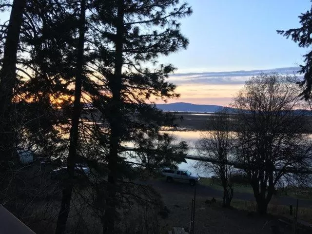 Bird's eye view in Crater Lake Gateway-Rocky Point Resort