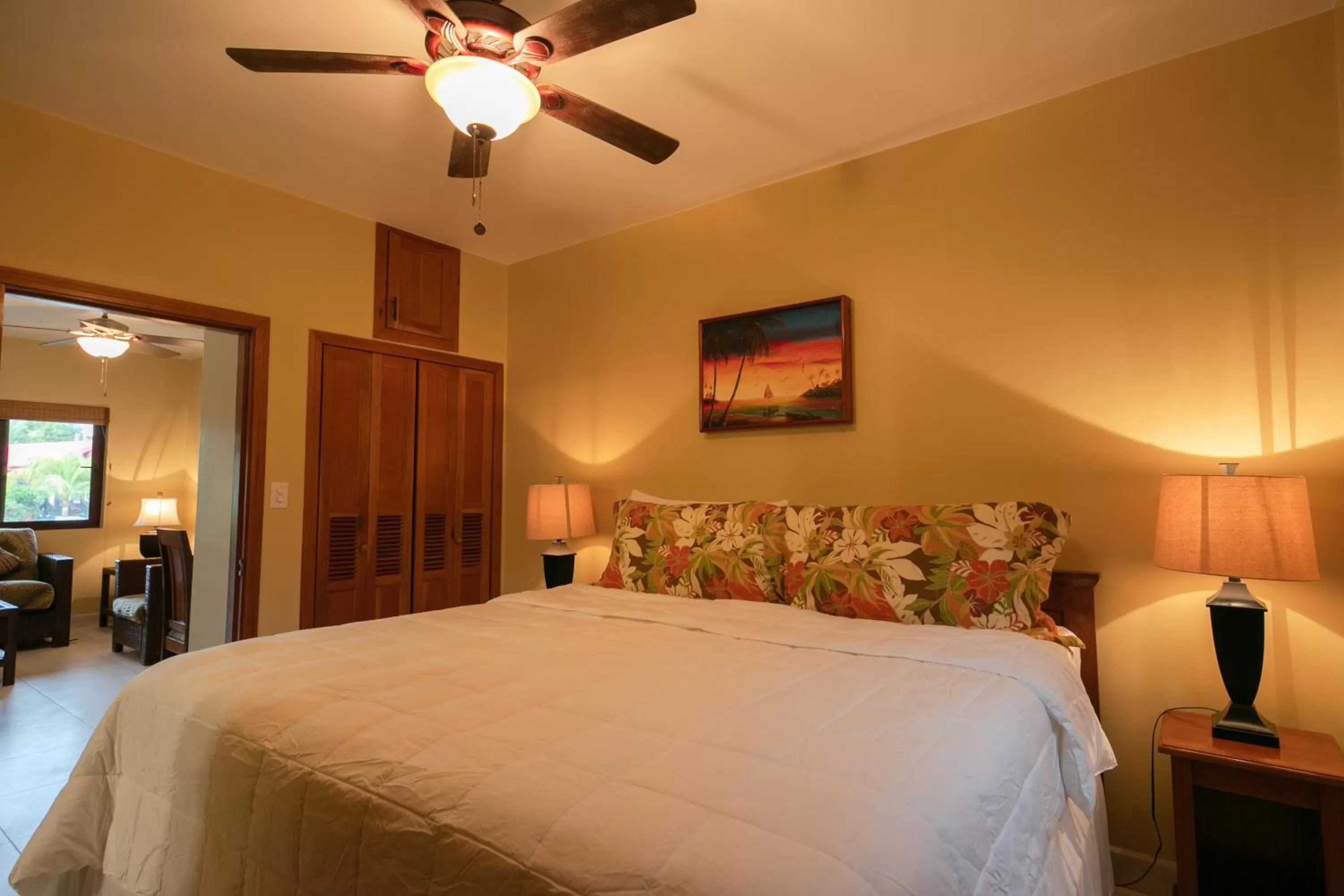 Bed in X'tan Ha- The Waterfront