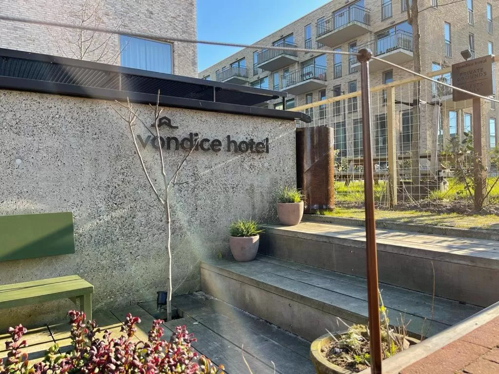 Facade/entrance in vondice hotel