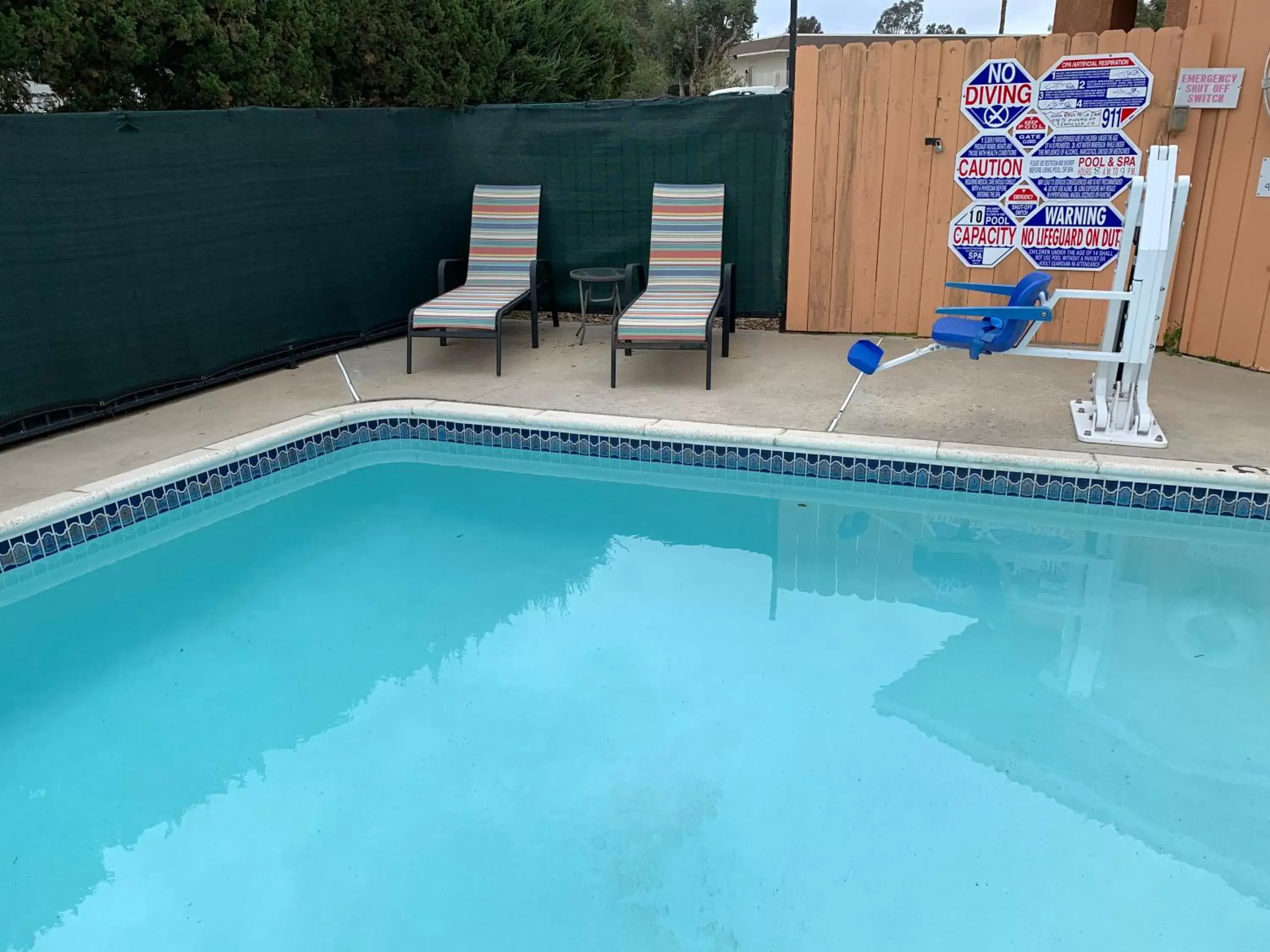 Swimming Pool in Rancho California Inn Temecula