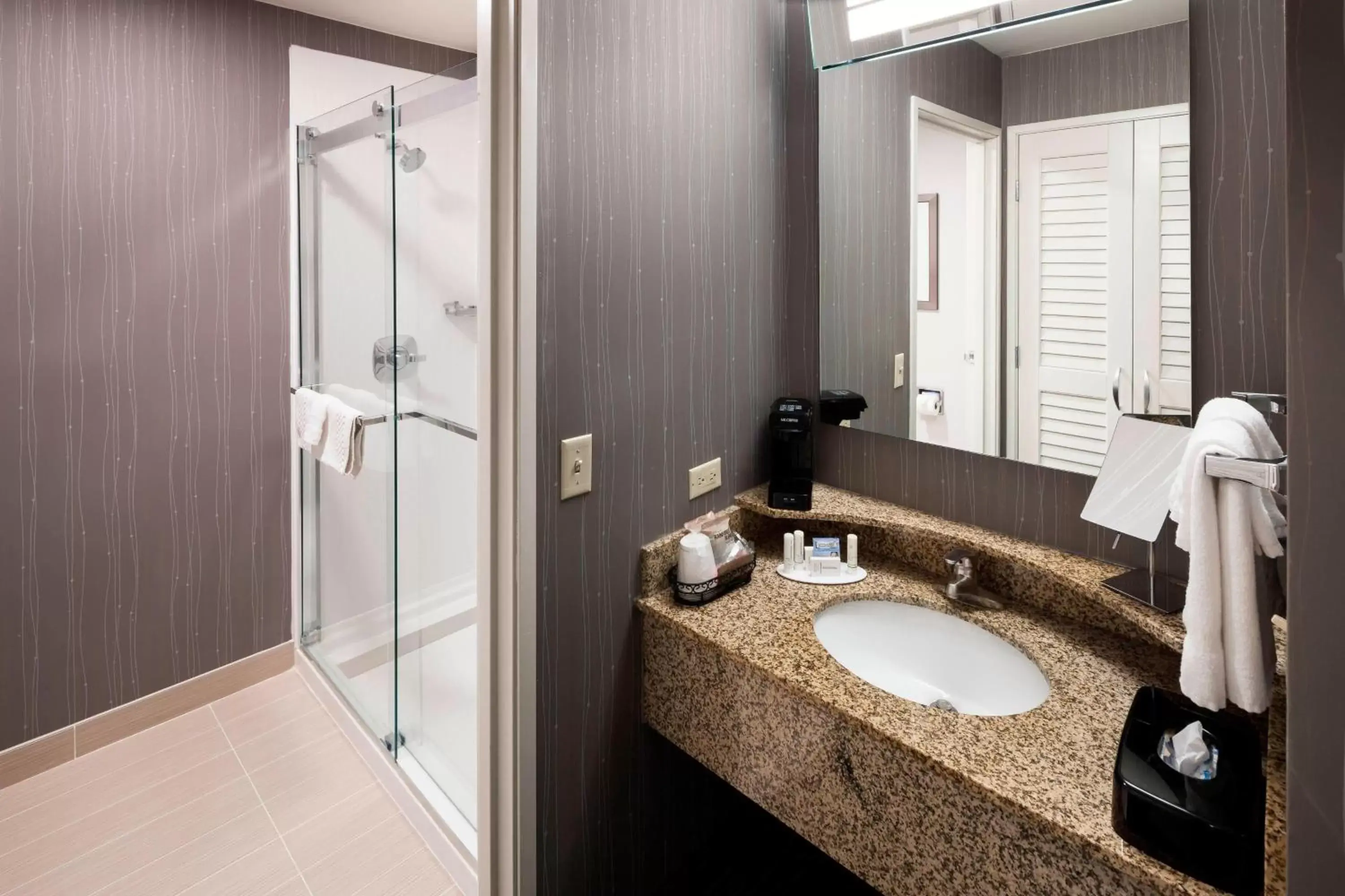 Bathroom in Courtyard by Marriott Pensacola