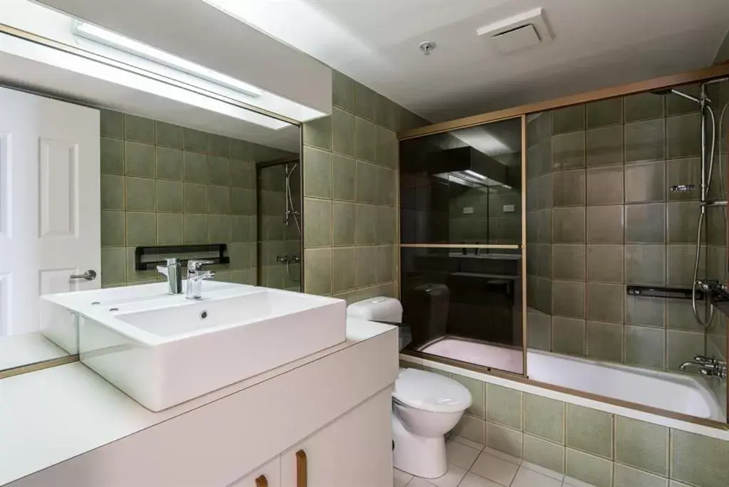 Bathroom in Coolum Caprice