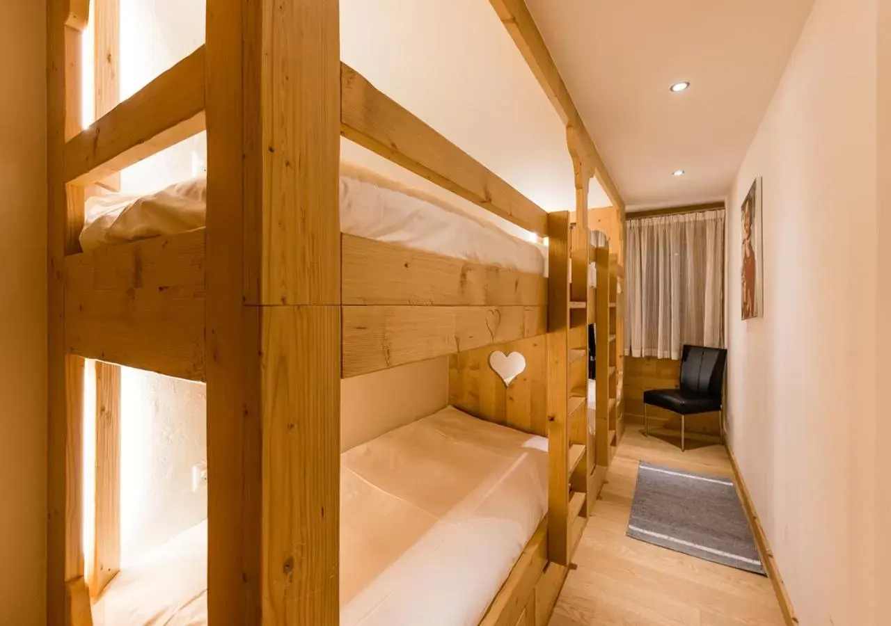 Bunk Bed in Nendaz 4 Vallées & SPA 4* Superior