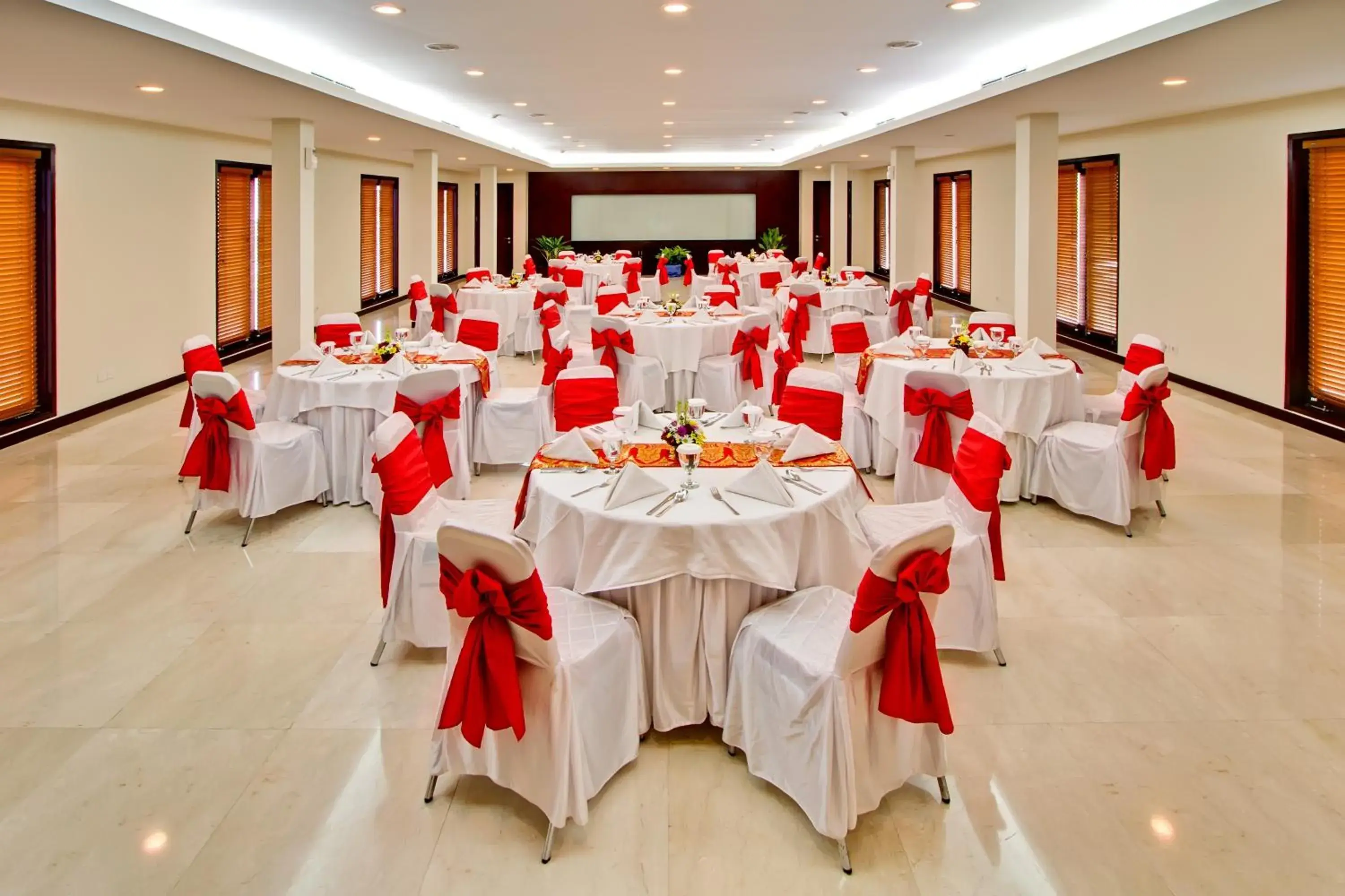 Meeting/conference room, Banquet Facilities in Rama Beach Resort And Villas