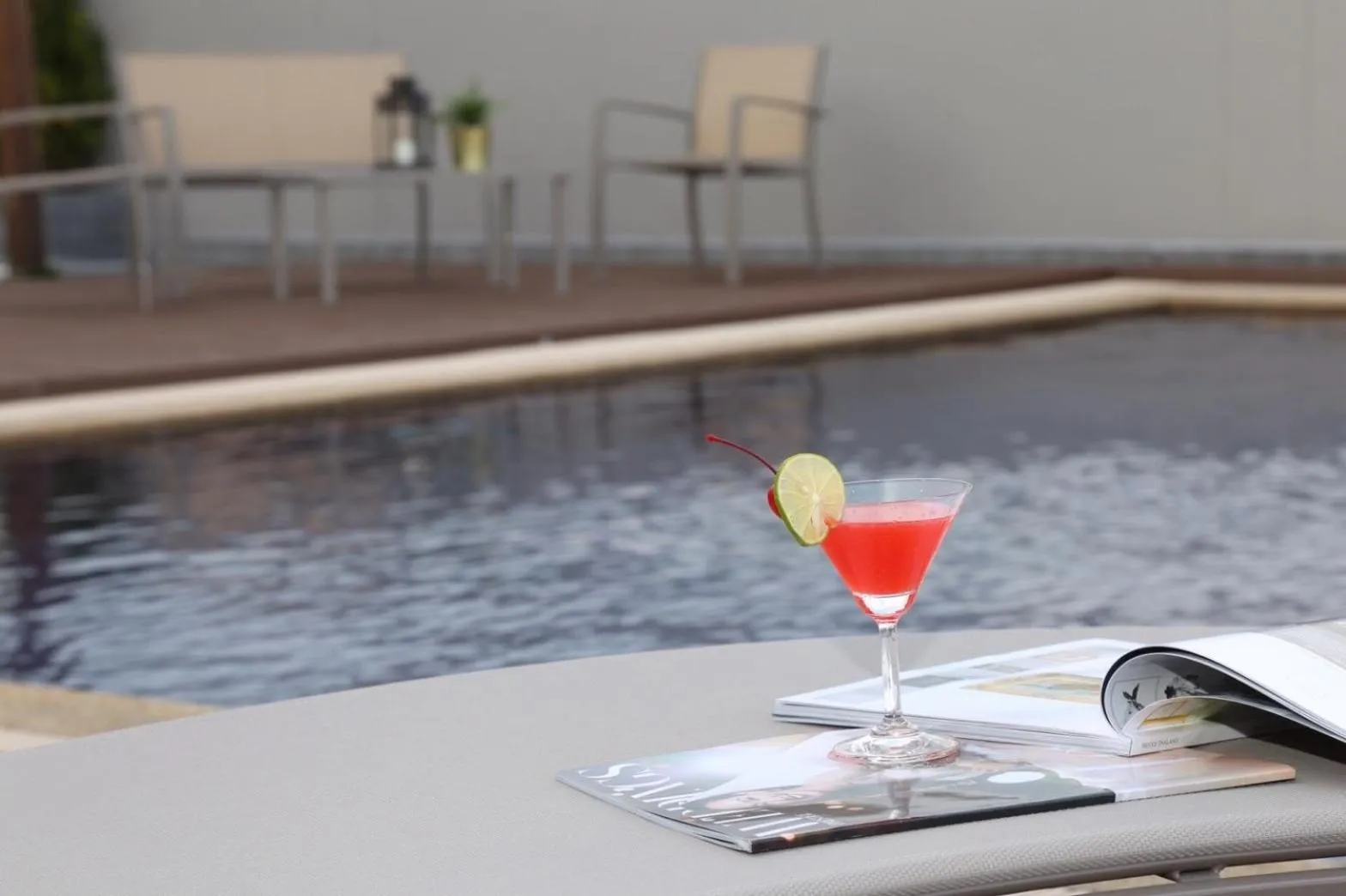 Food and drinks in Miracle Suvarnabhumi Airport