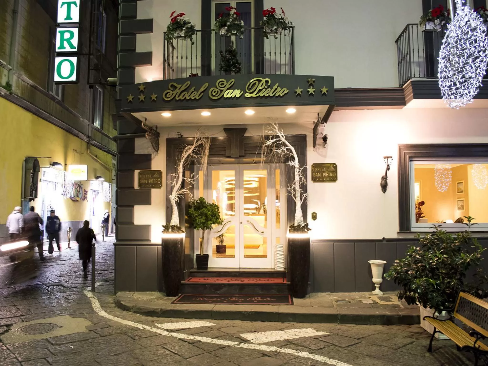 Facade/entrance in Hotel San Pietro