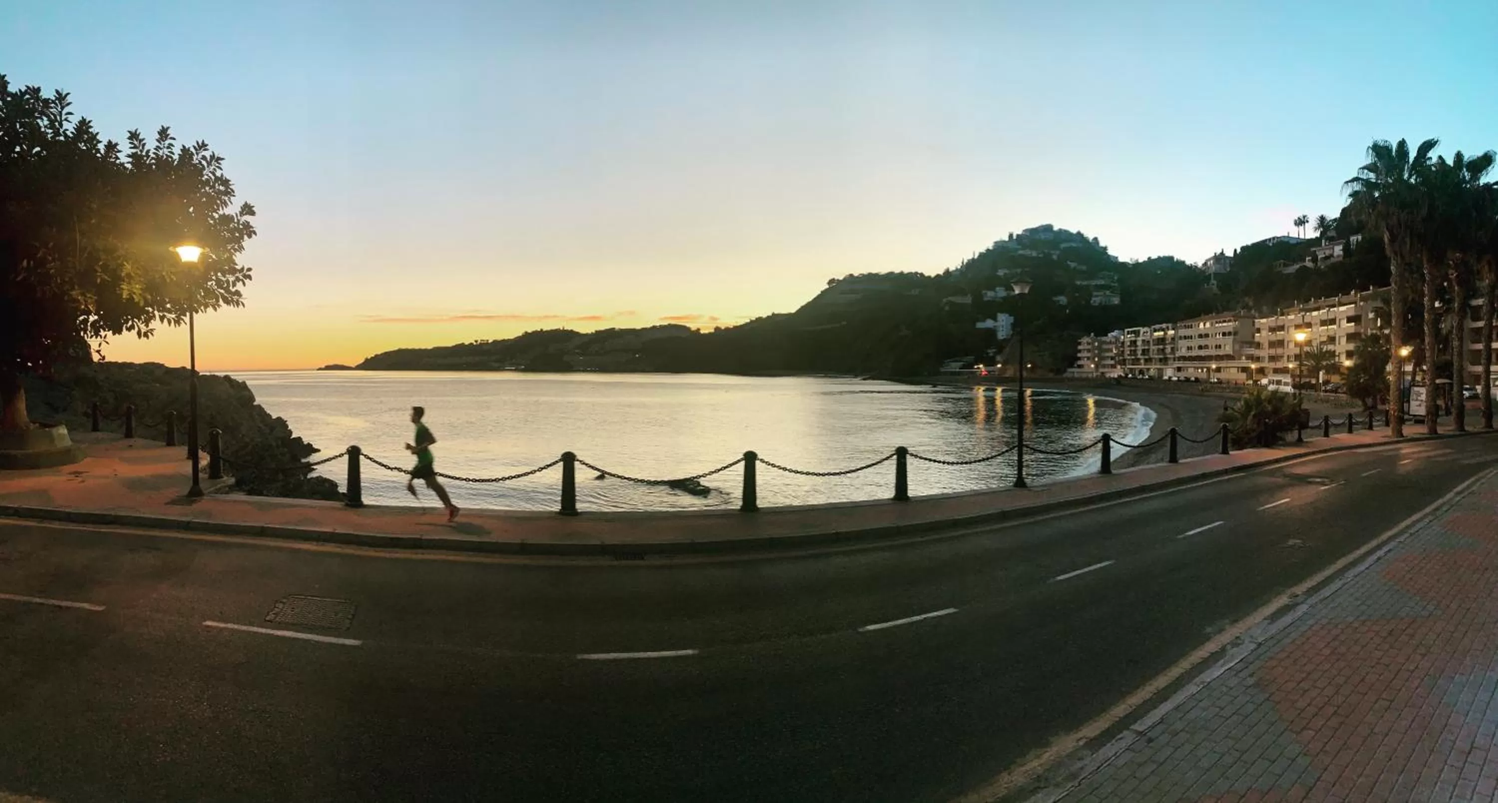 Beach in ON ALETA ROOM designed for adults