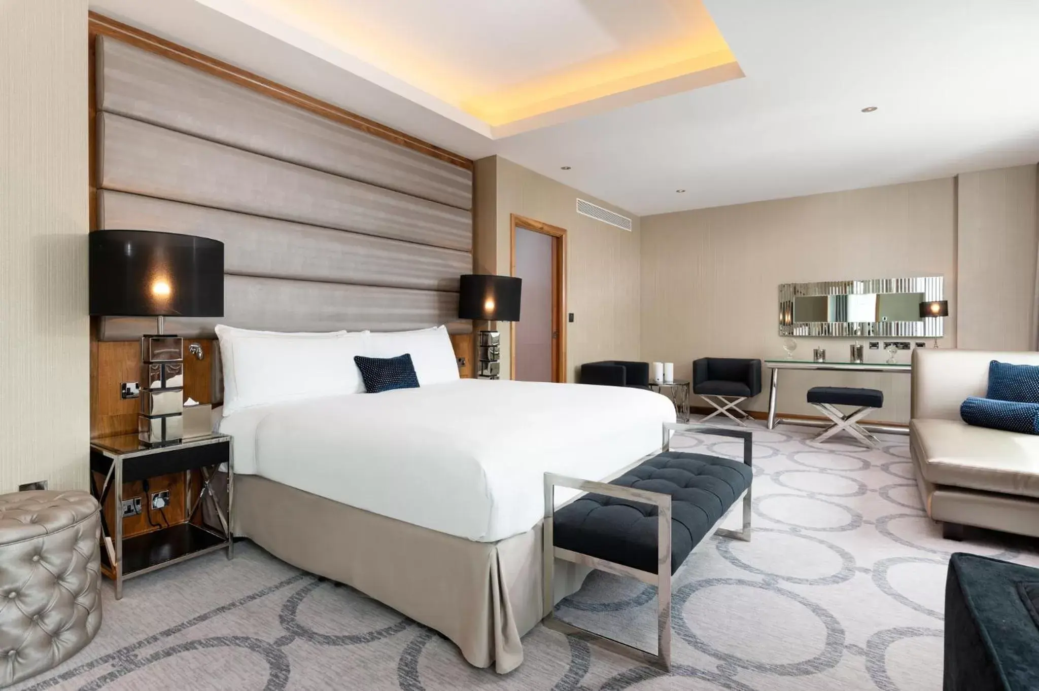 Bedroom in Intercontinental London - The O2, an IHG Hotel