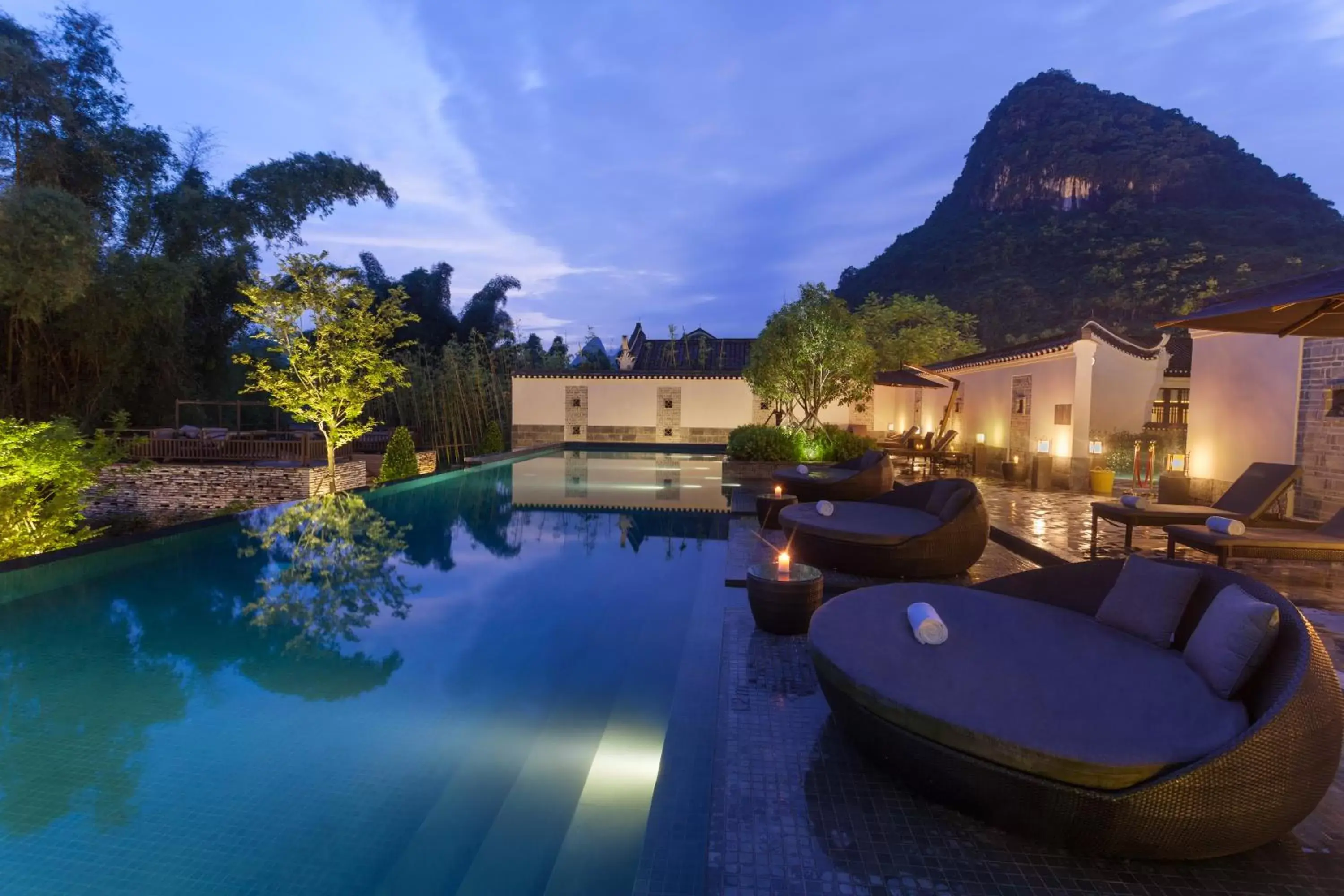 , Swimming Pool in Banyan Tree Yangshuo