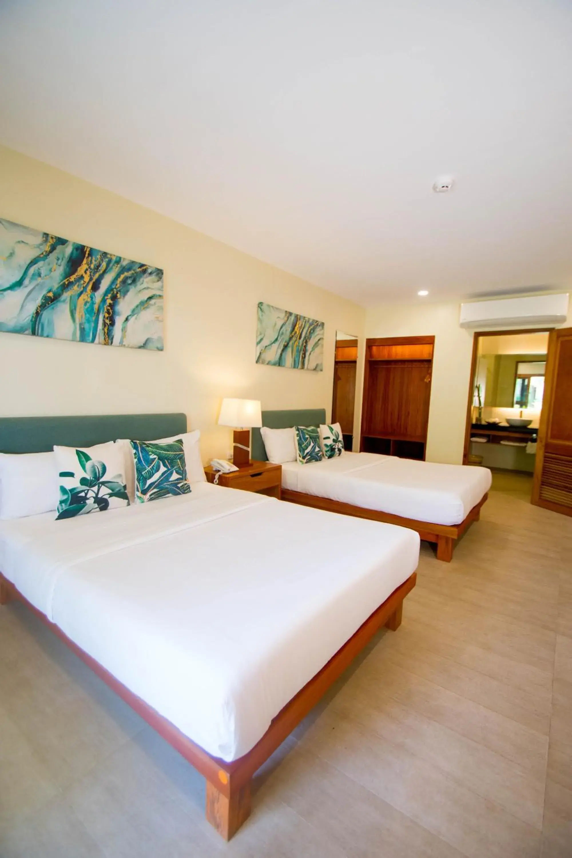Bed in Almont Inland Resort