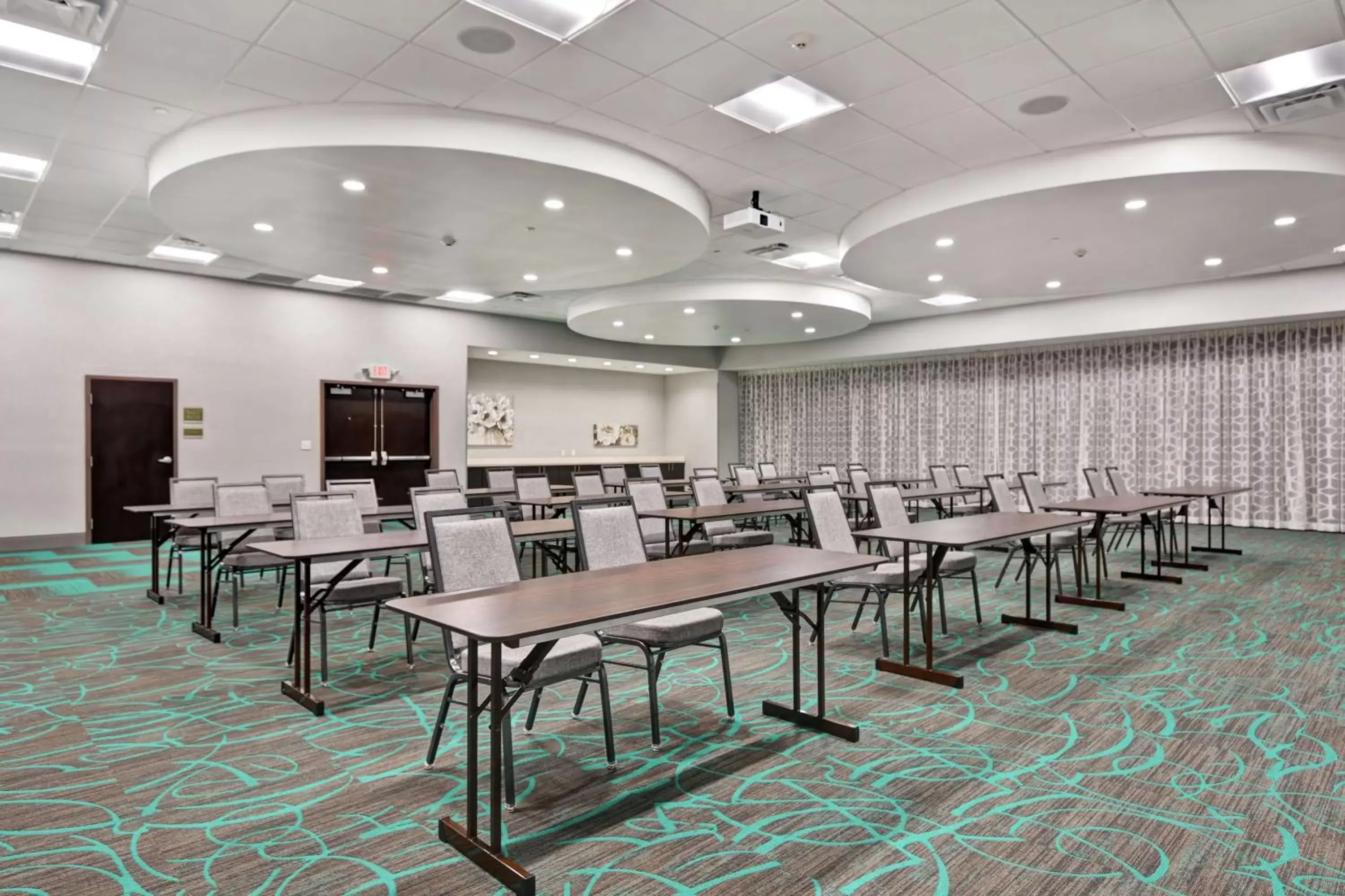 Meeting/conference room, Restaurant/Places to Eat in Home2 Suites By Hilton Springdale