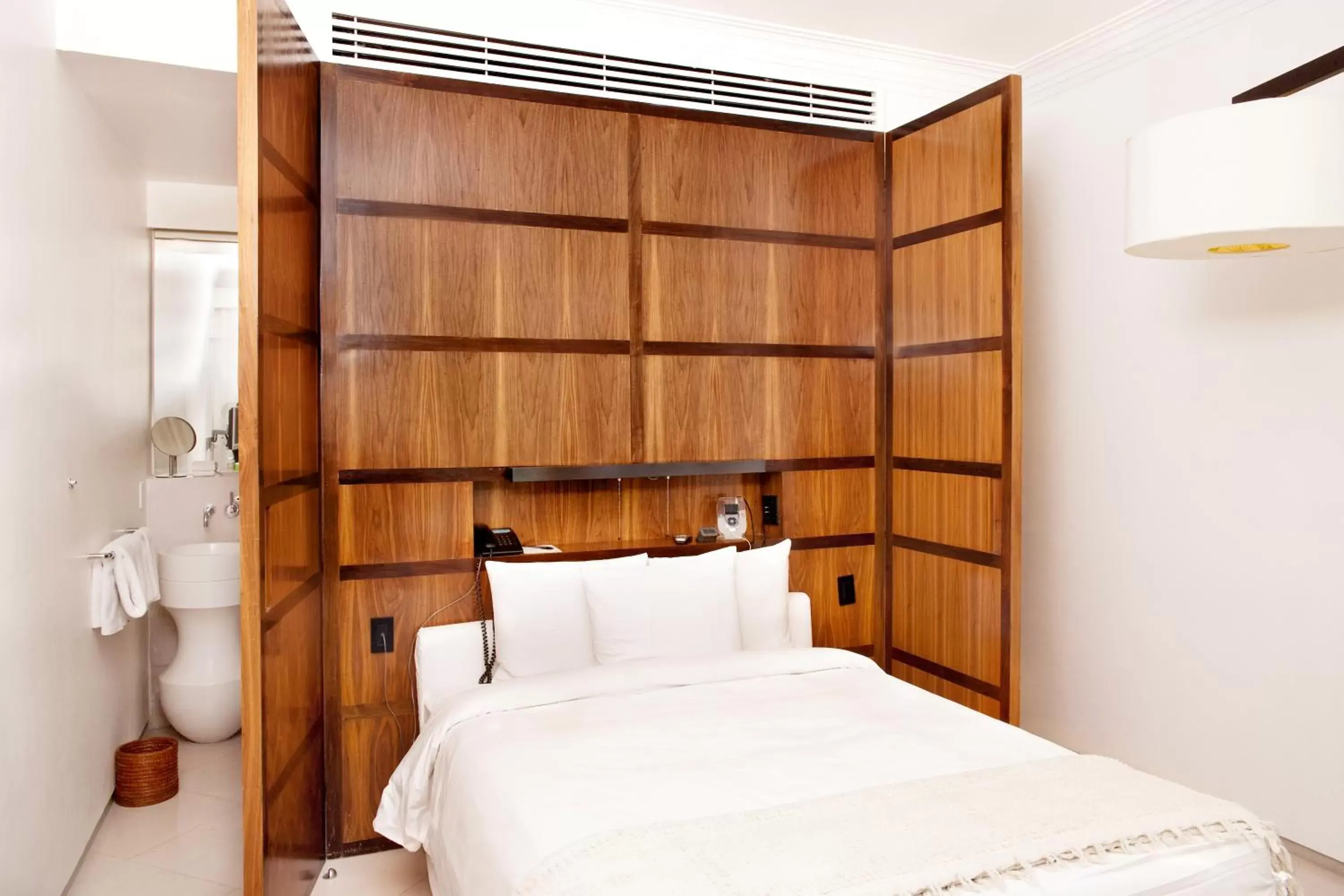Bed in Condesa df, Mexico City, a Member of Design Hotels