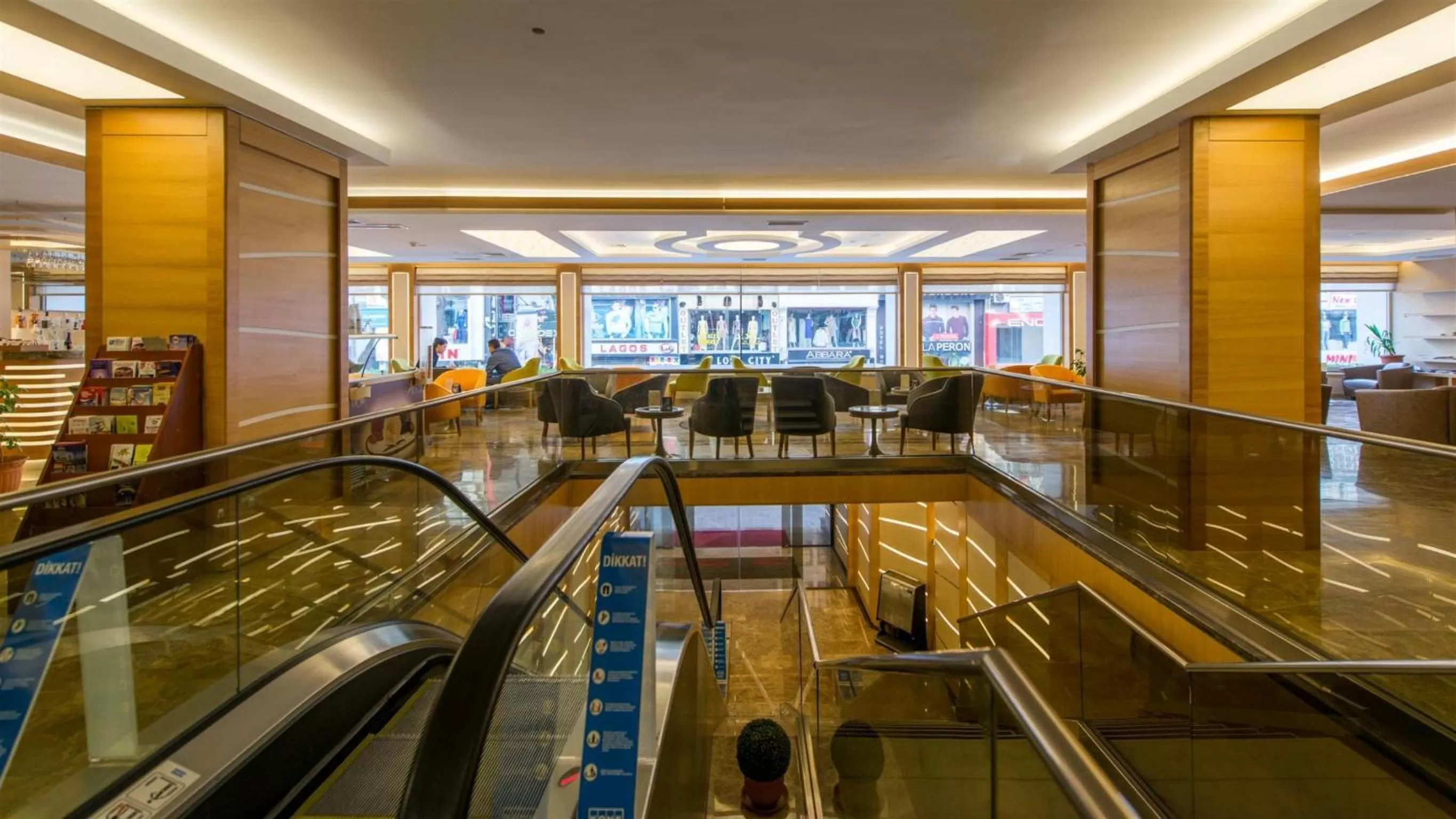 Facade/entrance in Prestige Hotel Old City