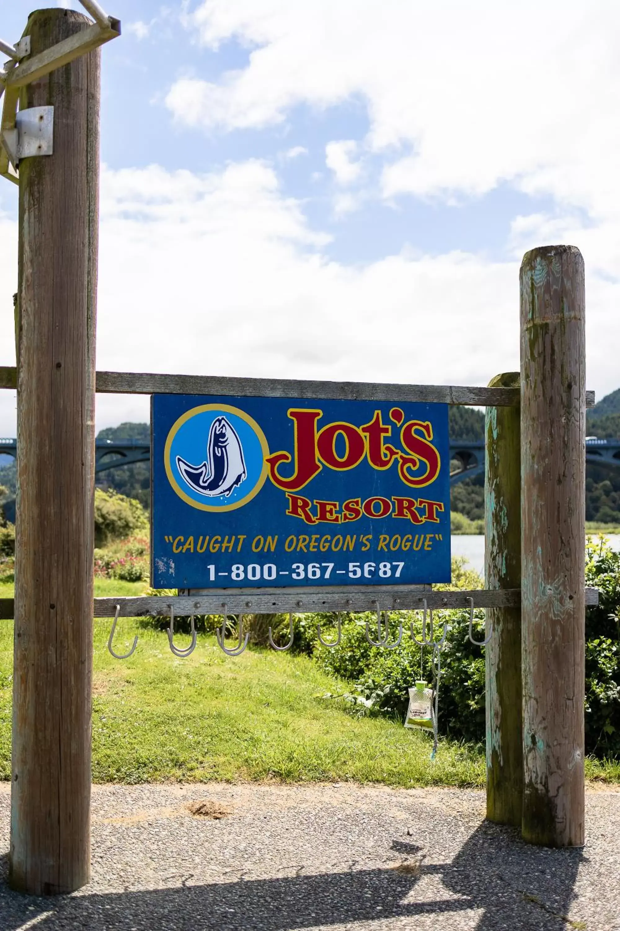 Property Logo/Sign in Jot's Resort