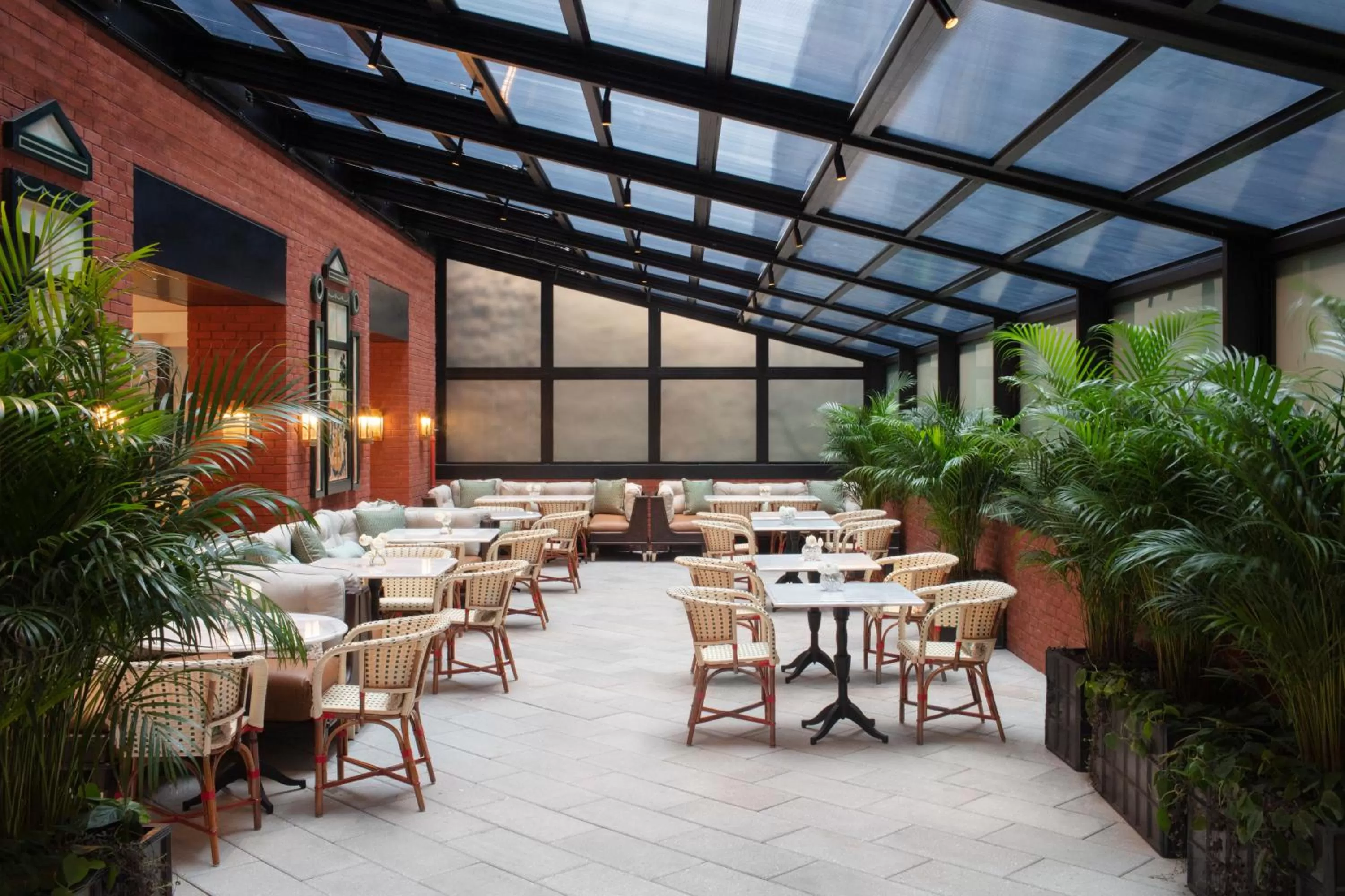 Restaurant/places to eat in Fouquet's New York