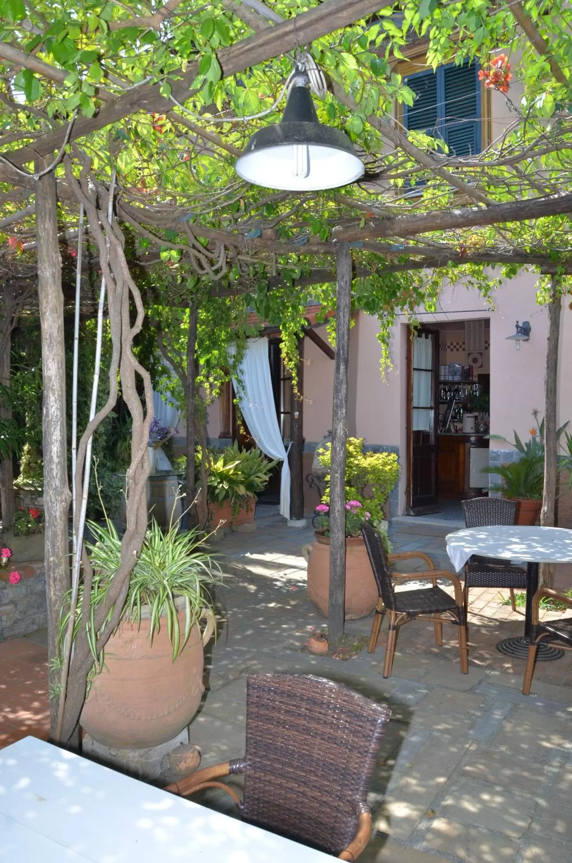 Restaurant/places to eat in Locanda Dal Moccia