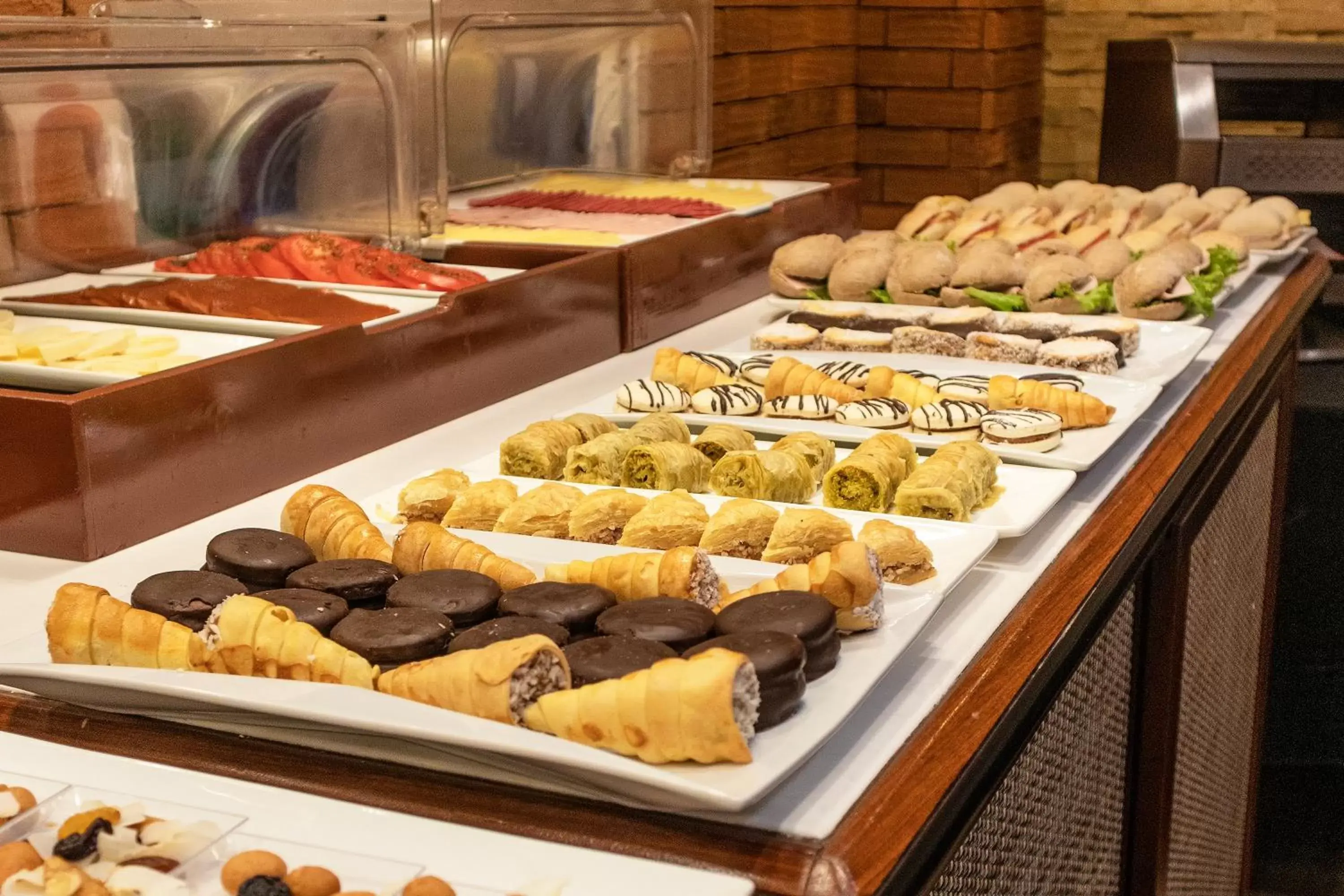 Buffet breakfast in Wyndham Garden Antofagasta Pettra