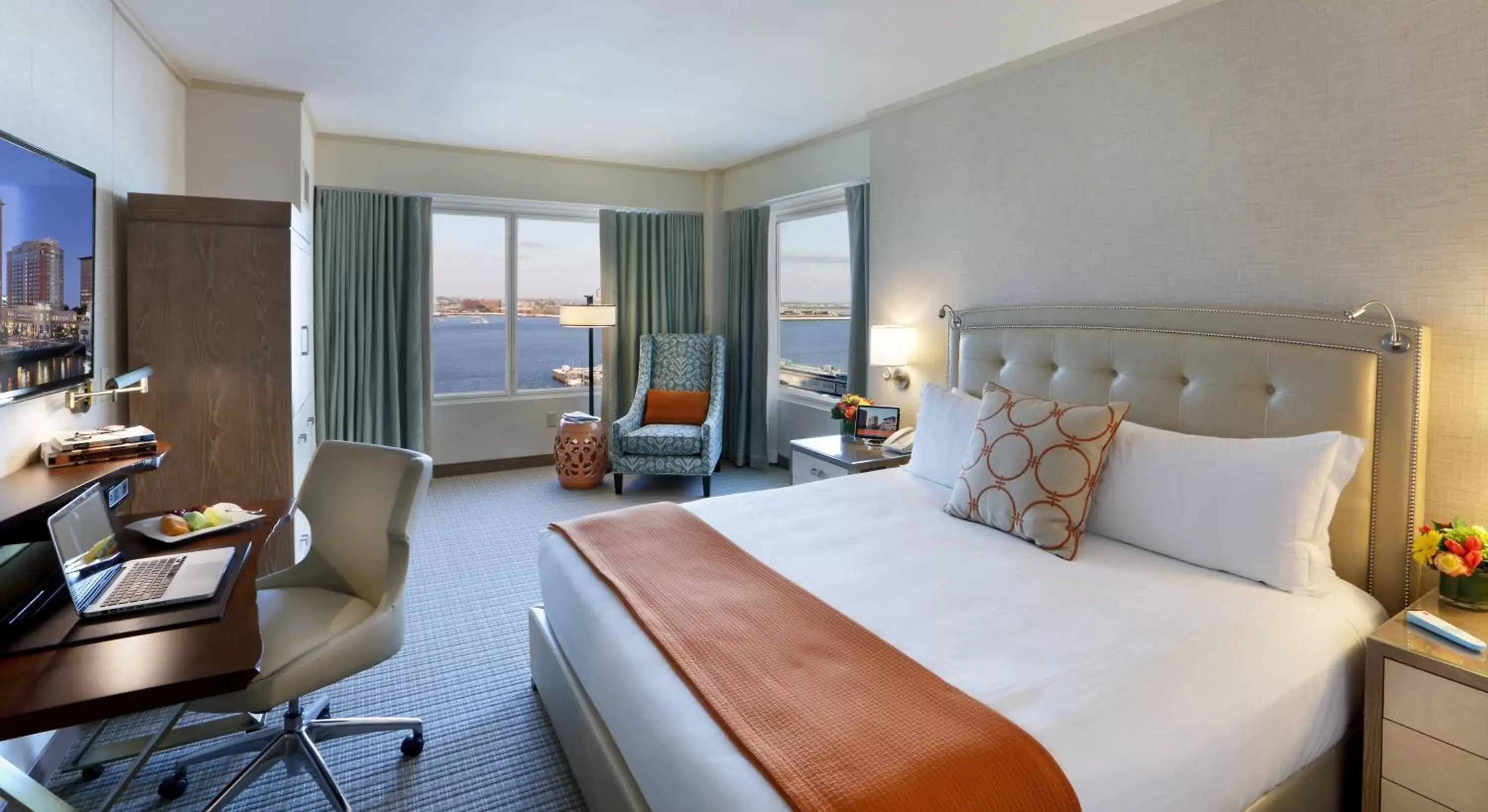 King Room with Harbor View in Seaport Hotel® Boston King Room with Harbor View in Seaport Hotel® Boston