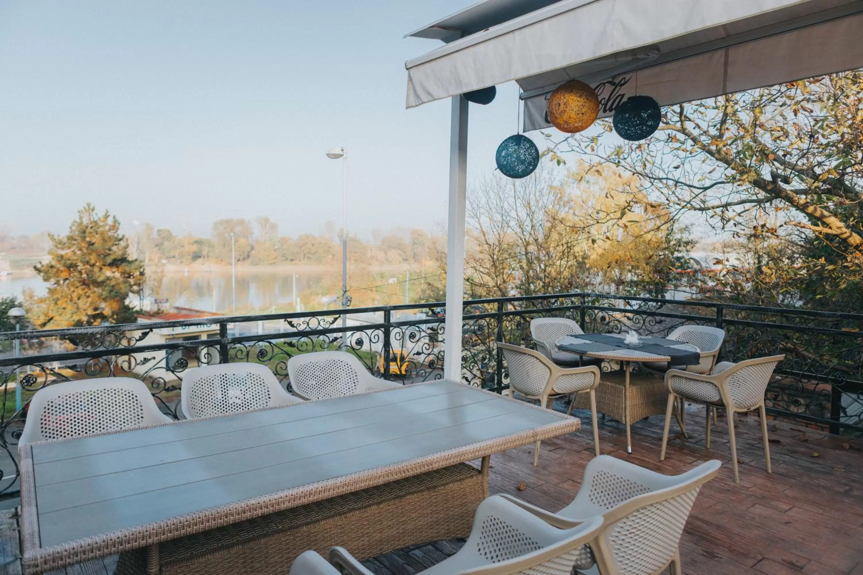 Restaurant/places to eat in Motel Vila Bakarni