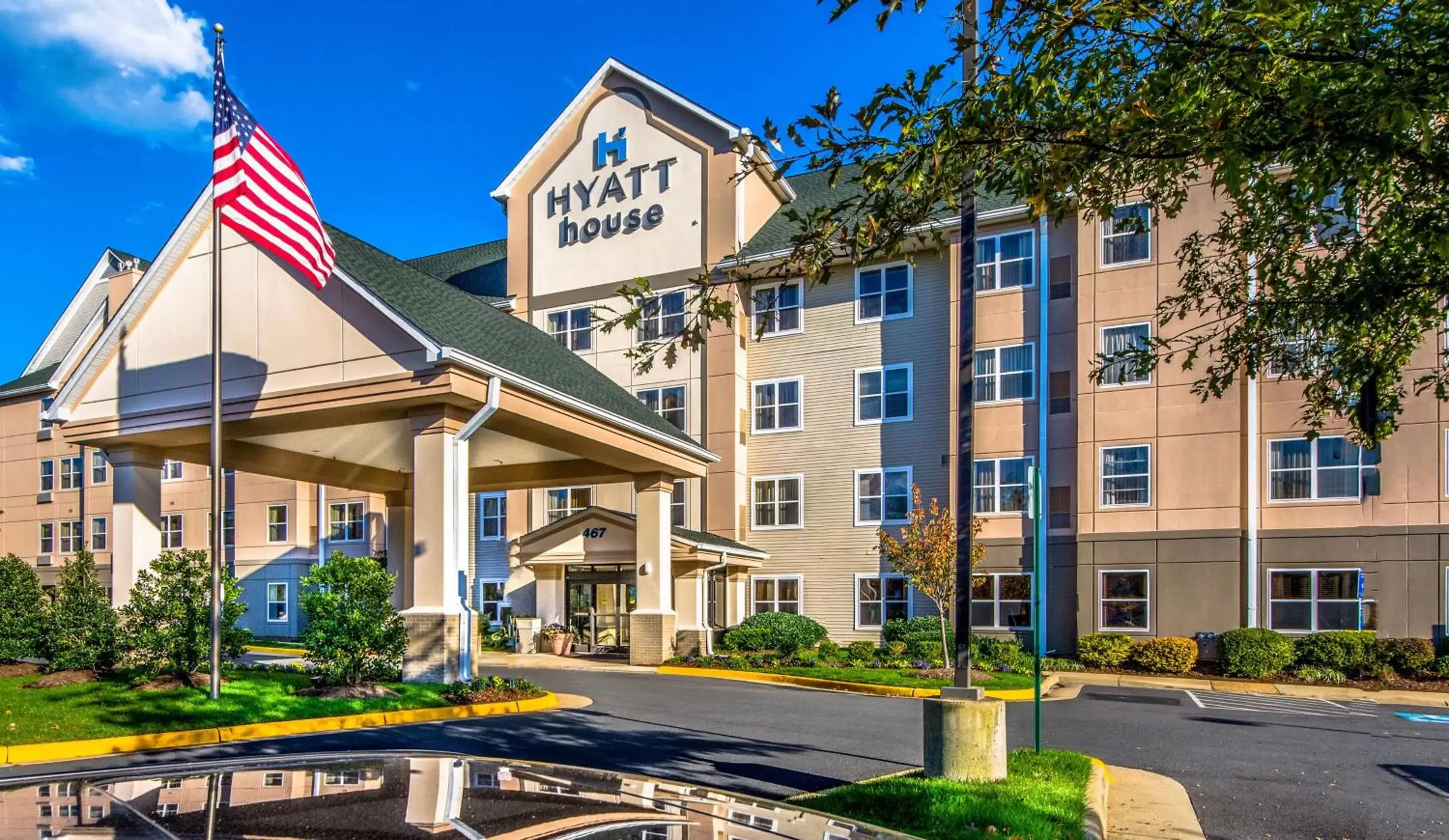 Property Building in Hyatt House Herndon/Reston