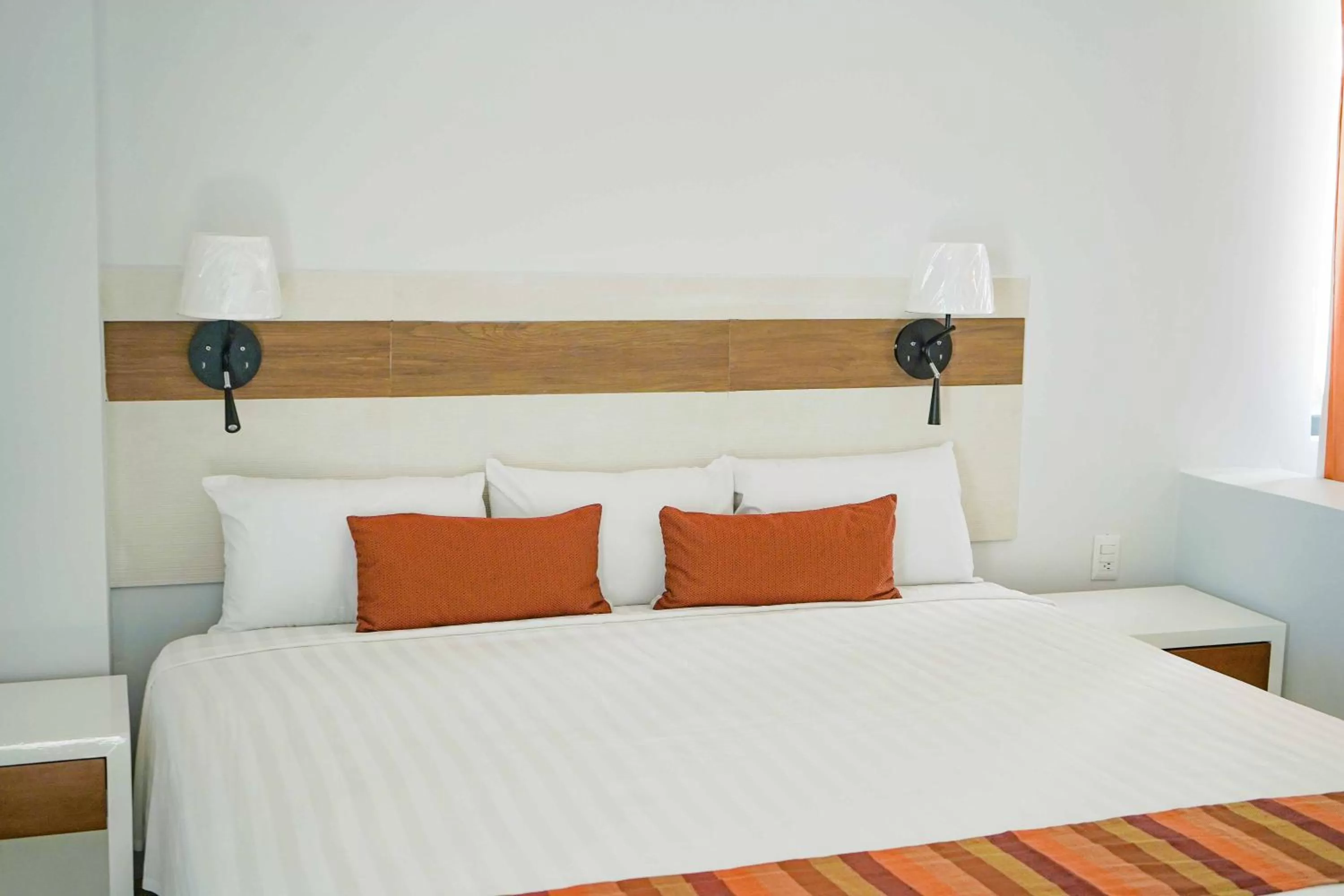 Bedroom, Bed in Luna Palace