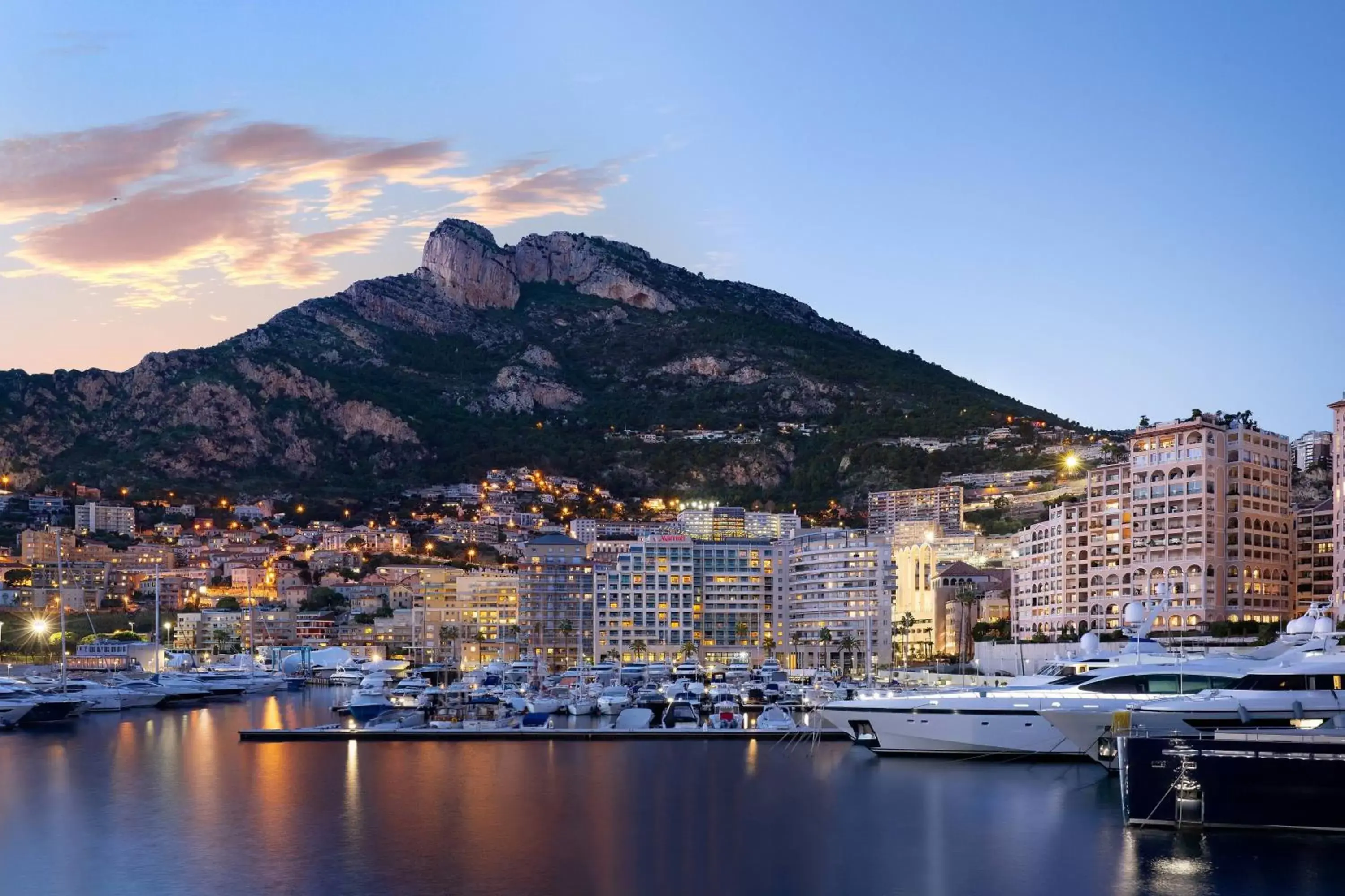 Property building in Riviera Marriott Hotel La Porte De Monaco