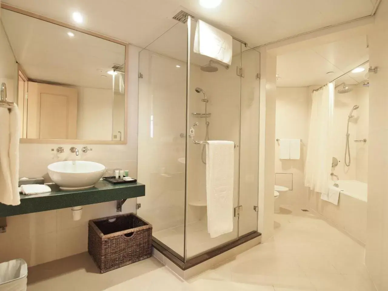 Shower, Bathroom in Garden View Hong Kong