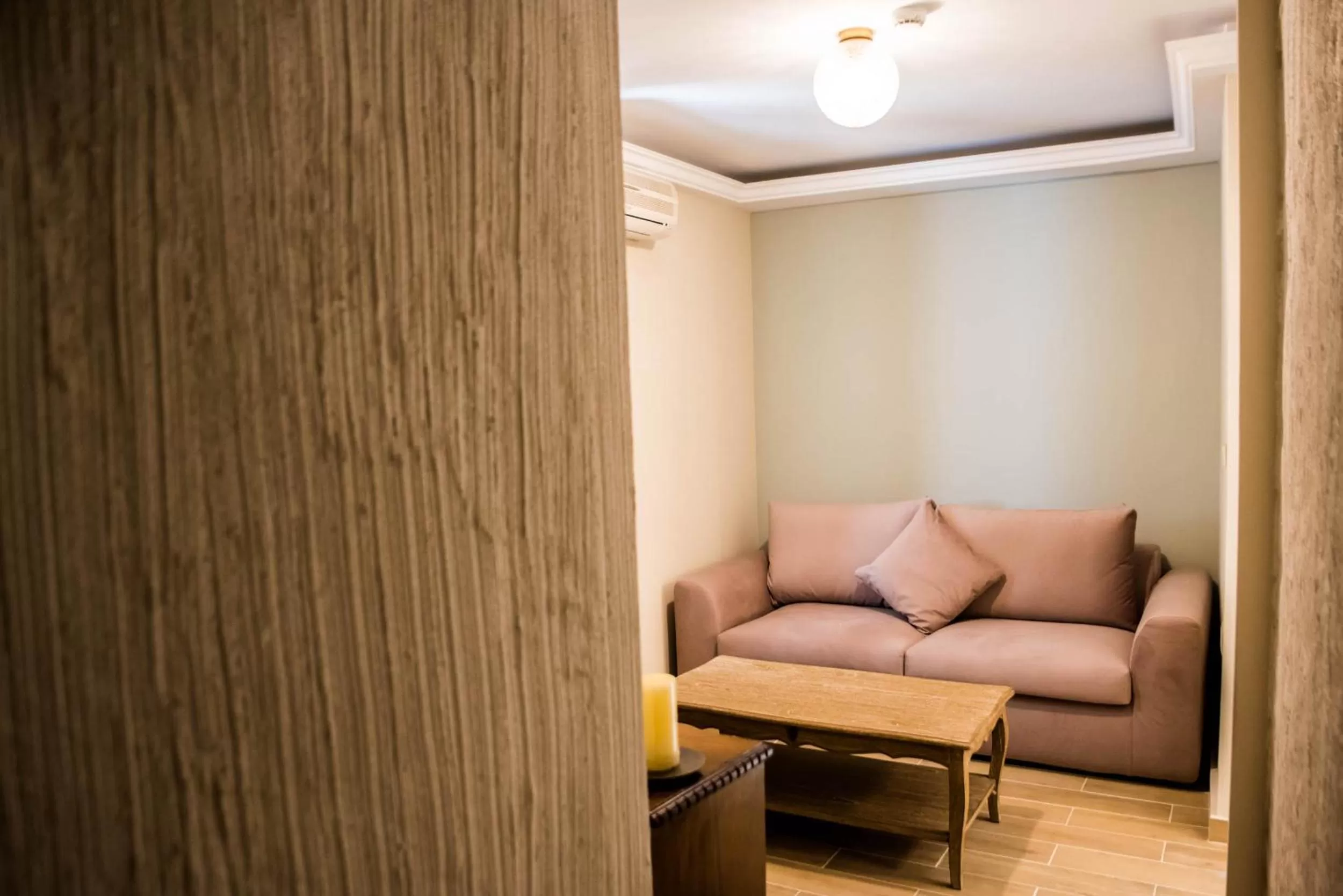 Kyria Boutique House