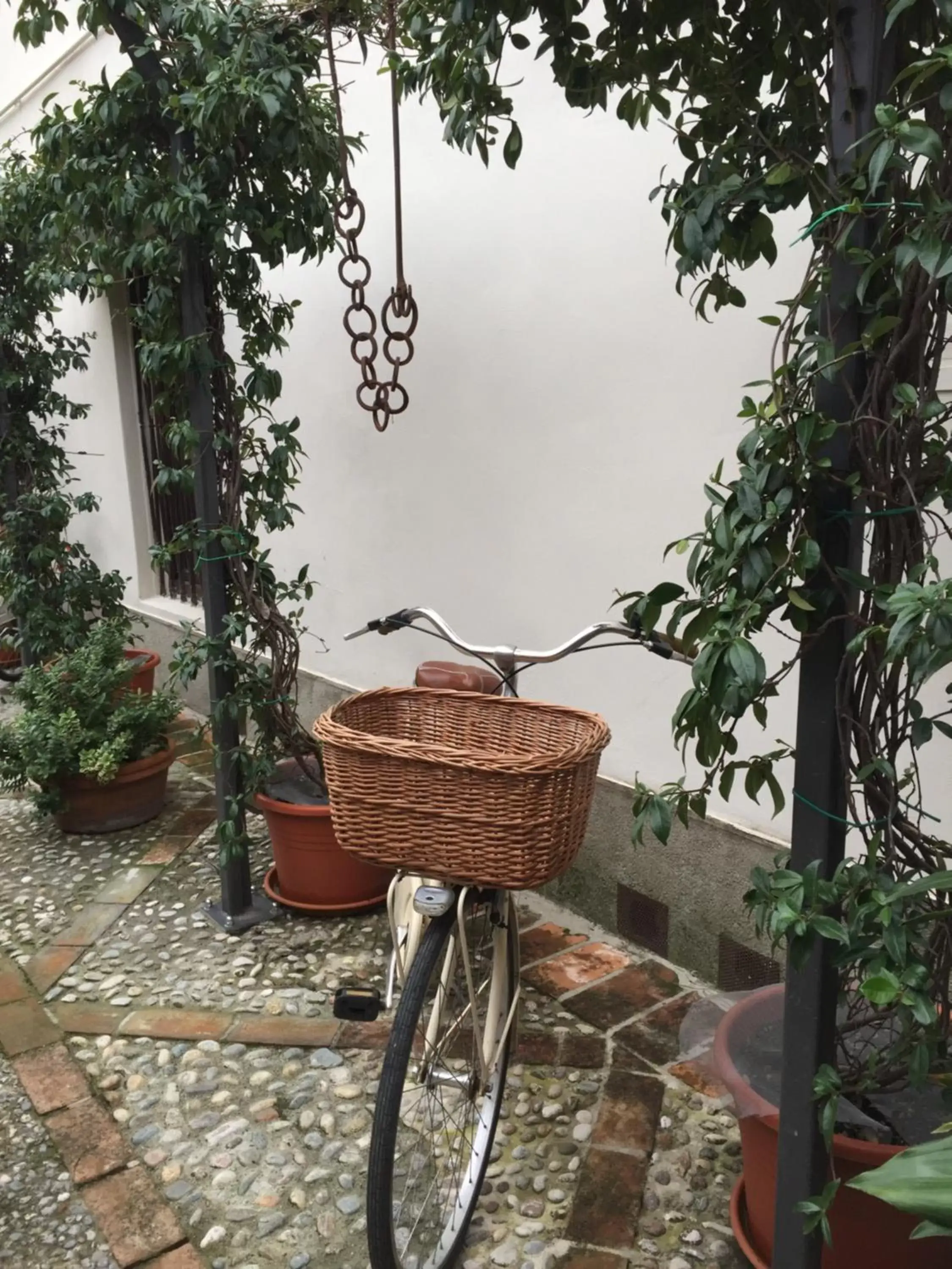 Cycling in Il Giardino Segreto