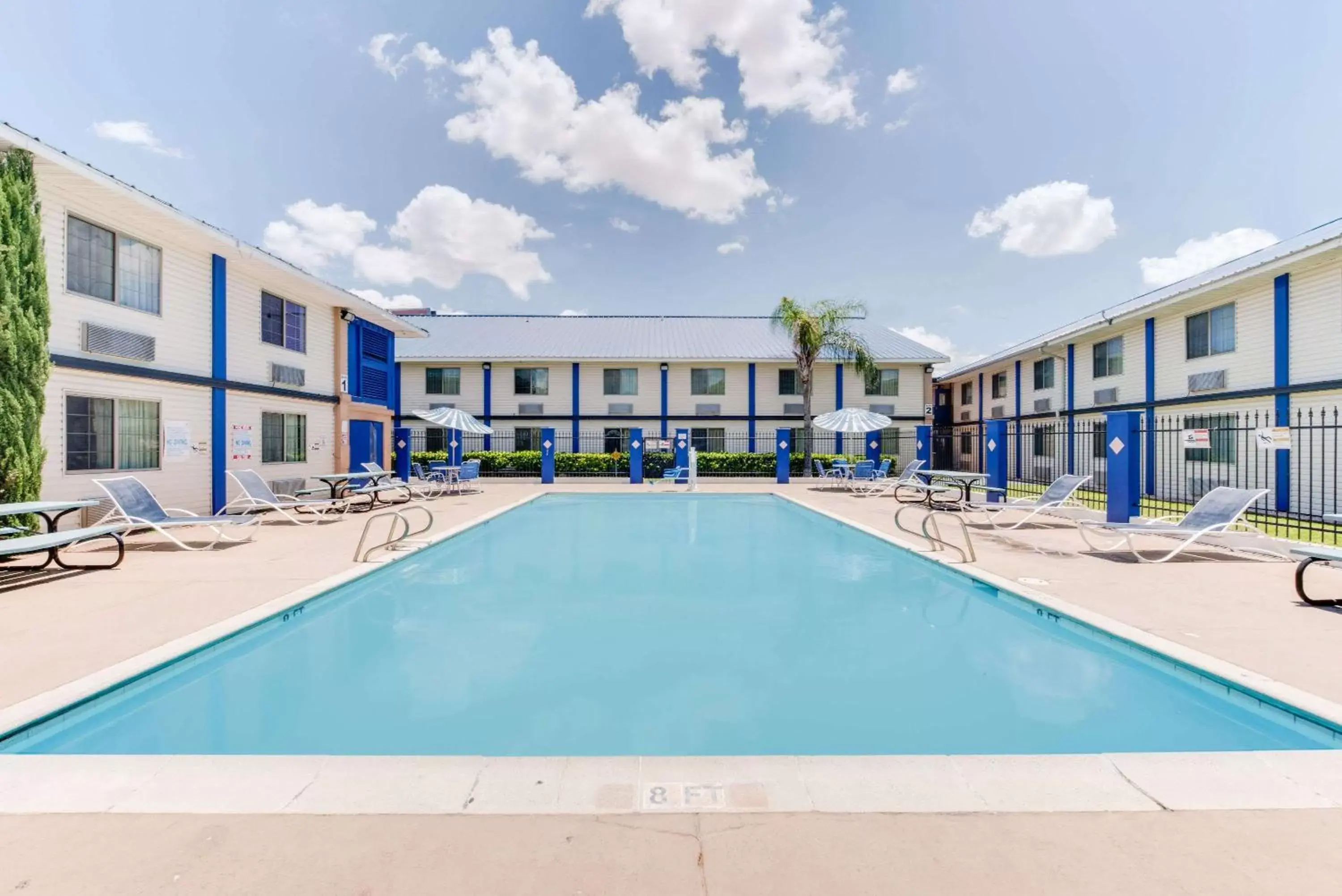 On site, Swimming Pool in Days Inn & Suites by Wyndham Laredo