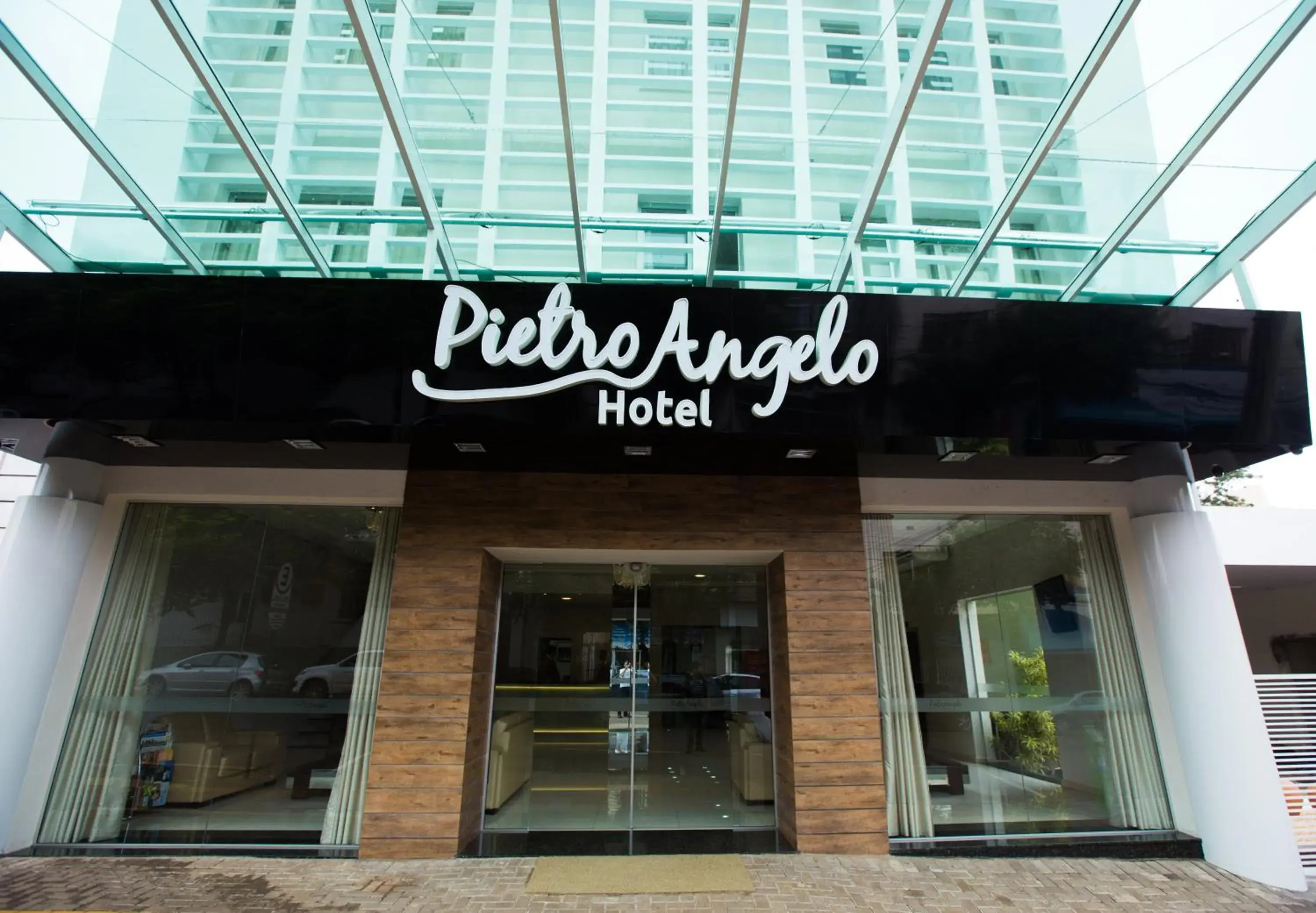 Facade/entrance in Pietro Angelo Hotel