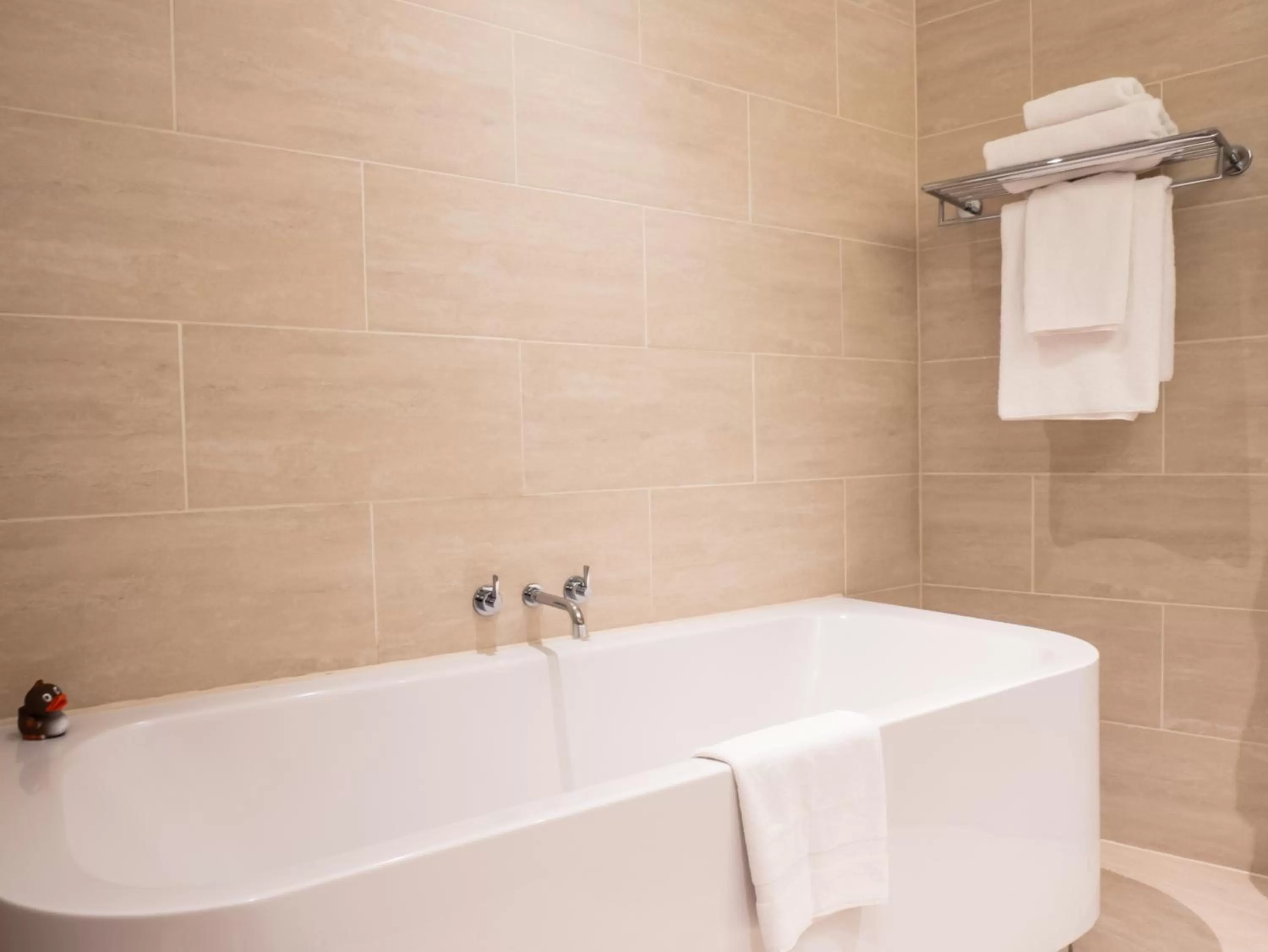 Shower in Apex Waterloo Place Hotel