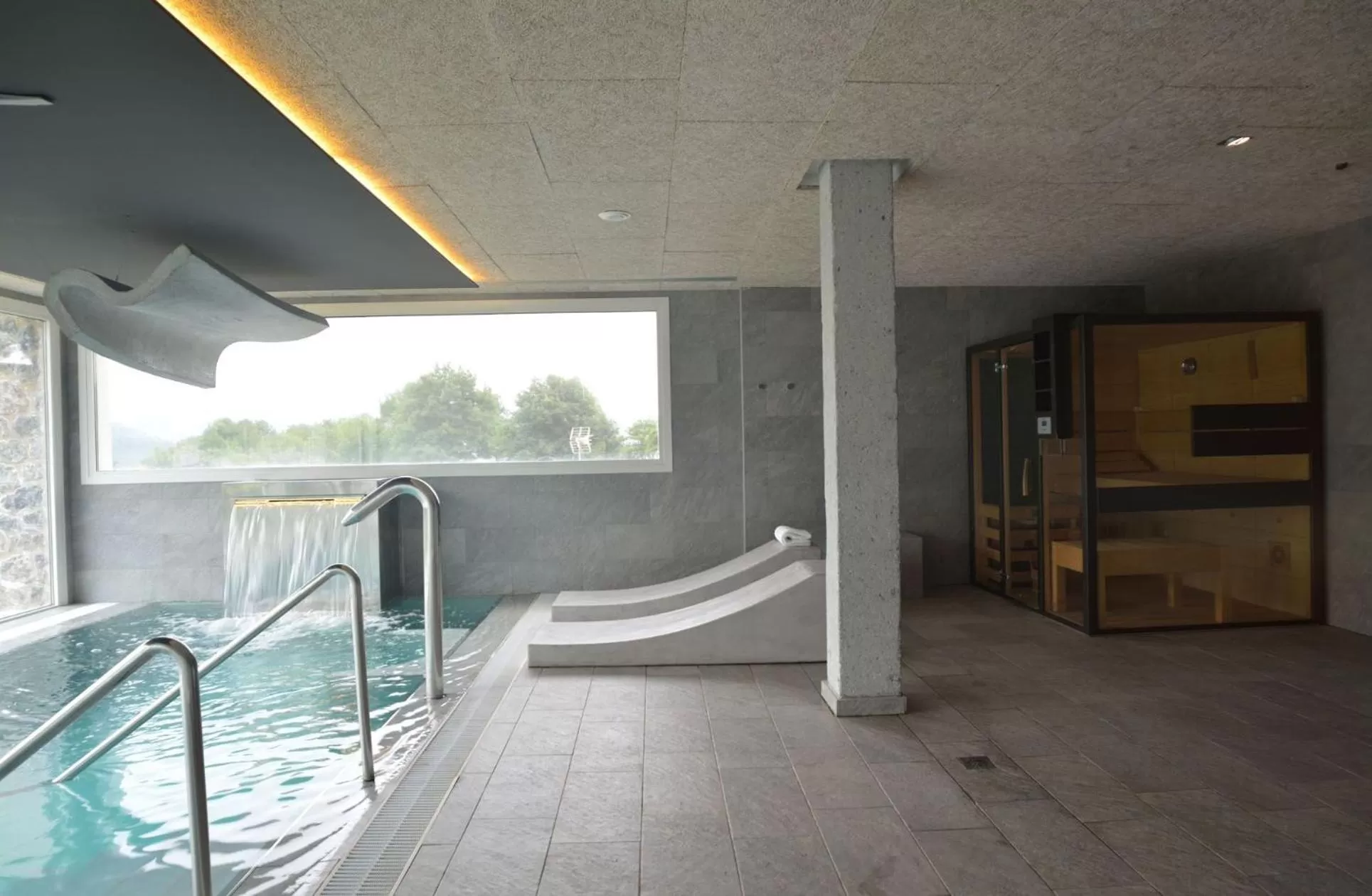 Spa and wellness centre/facilities, Swimming Pool in Arantza Hotela- Adults Only