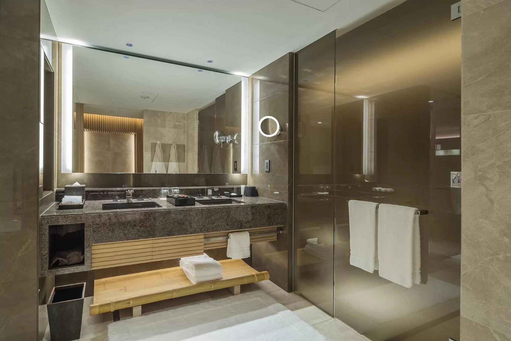 Hot Tub in Four Seasons Hotel Kyoto