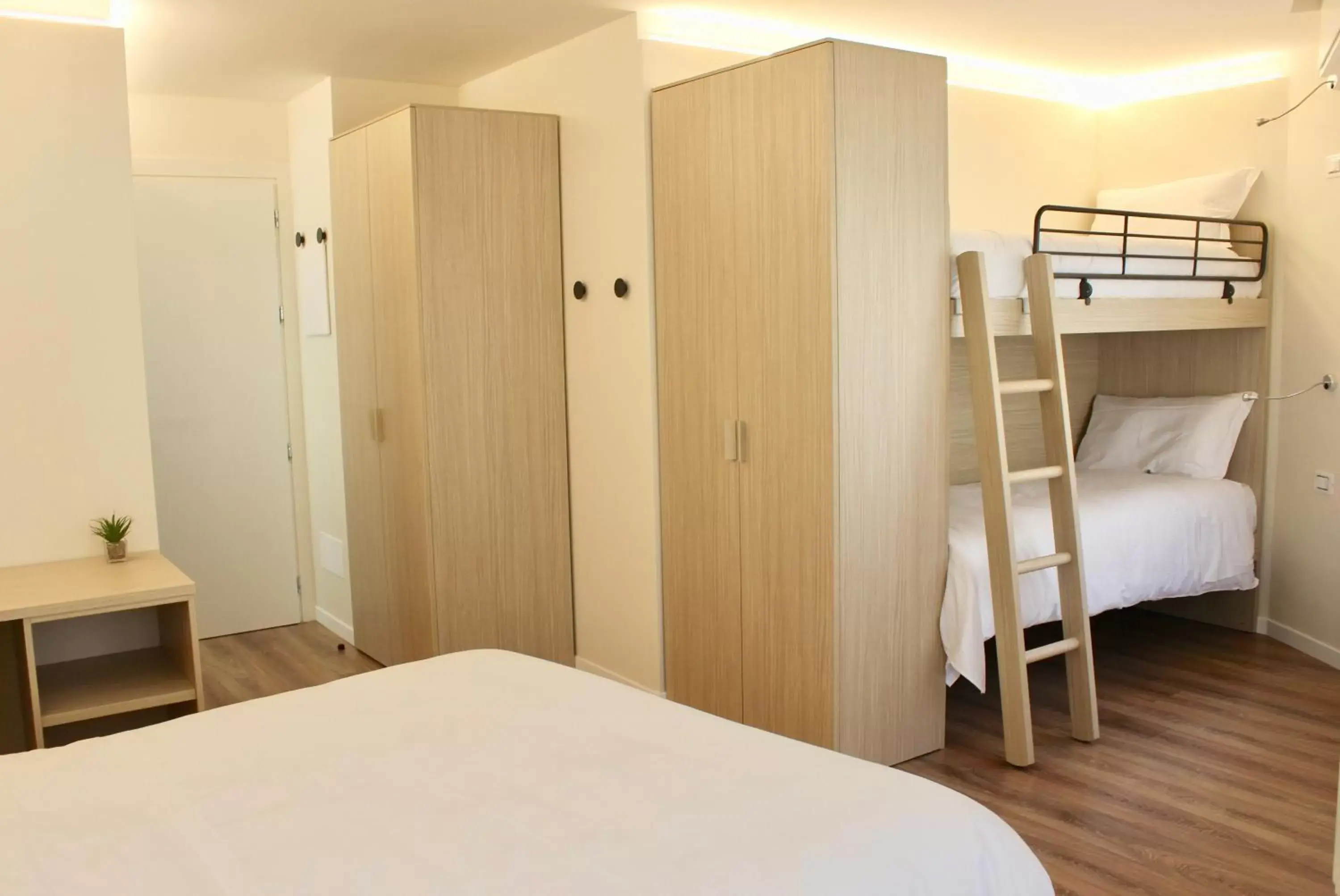 Family Room with Balcony in B&B Penak Family Room with Balcony in B&B Penak