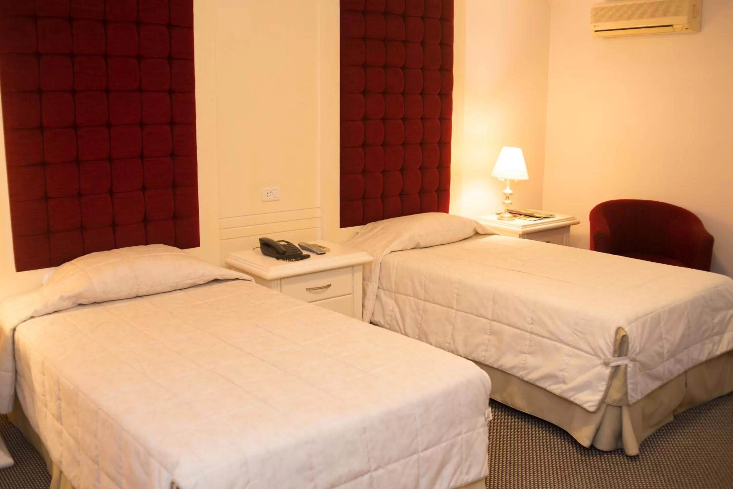 Bed in Rihad Palace Hotel