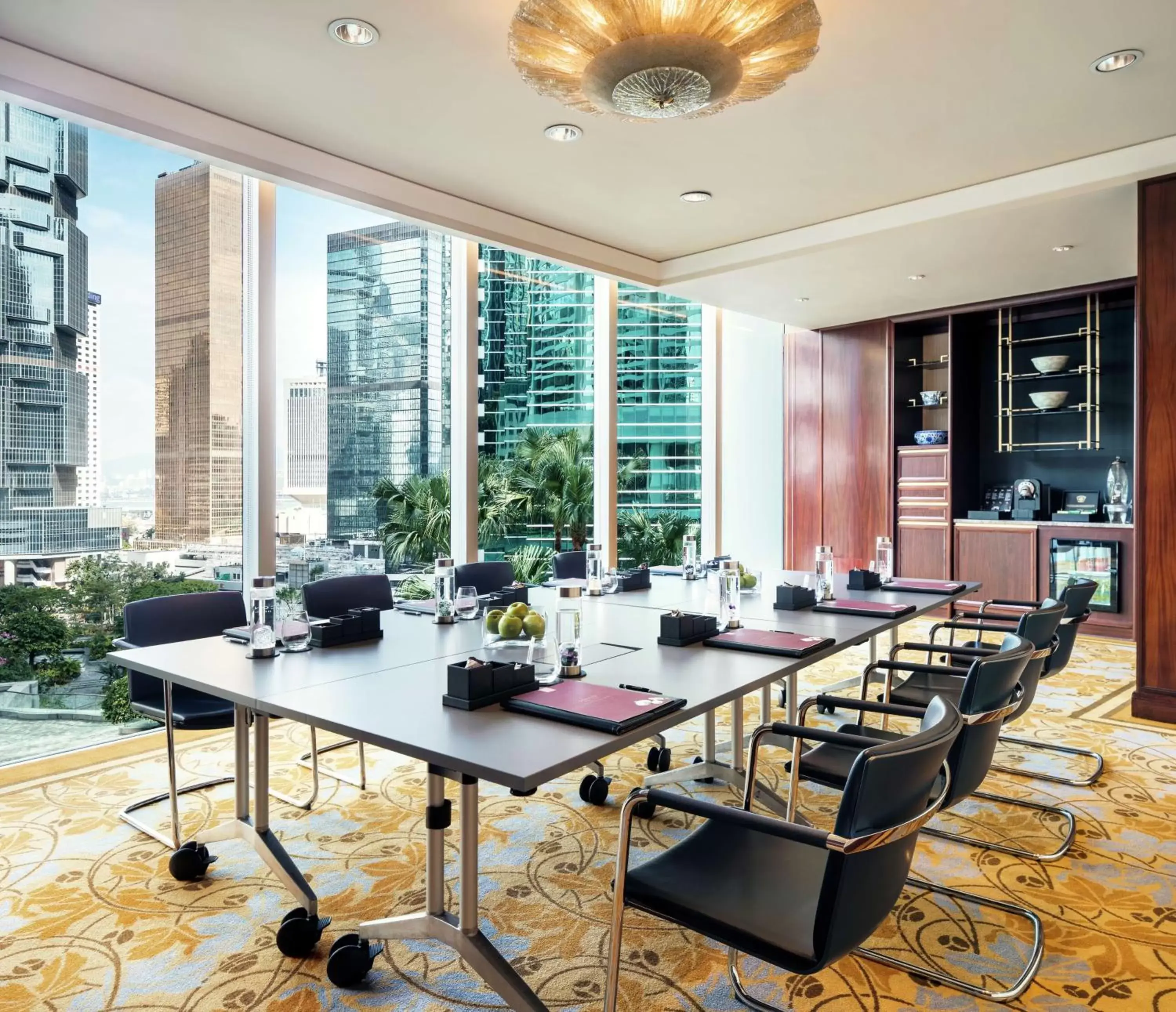 Meeting/conference room in Conrad Hong Kong