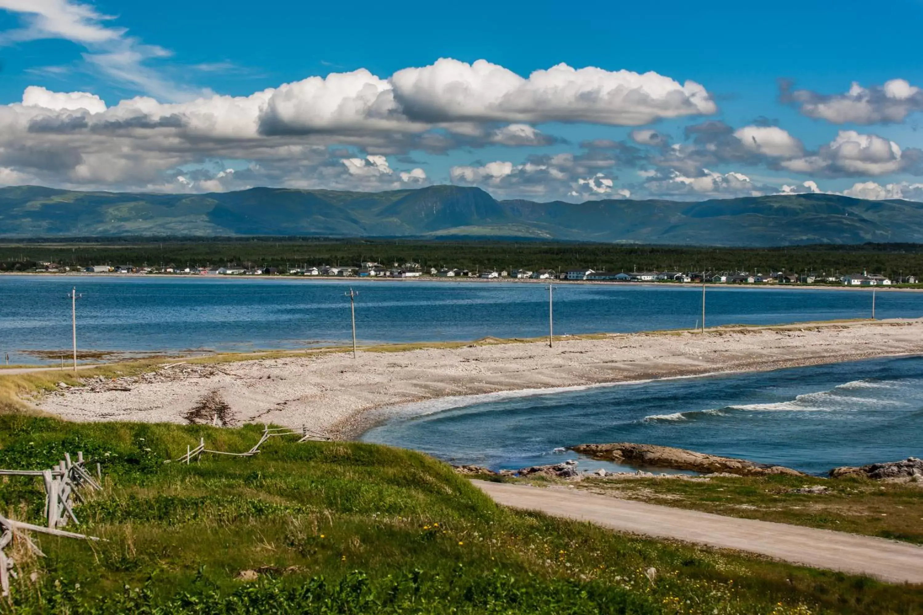 Nearby landmark in Shallow Bay Motel & Cabins Conference Centre