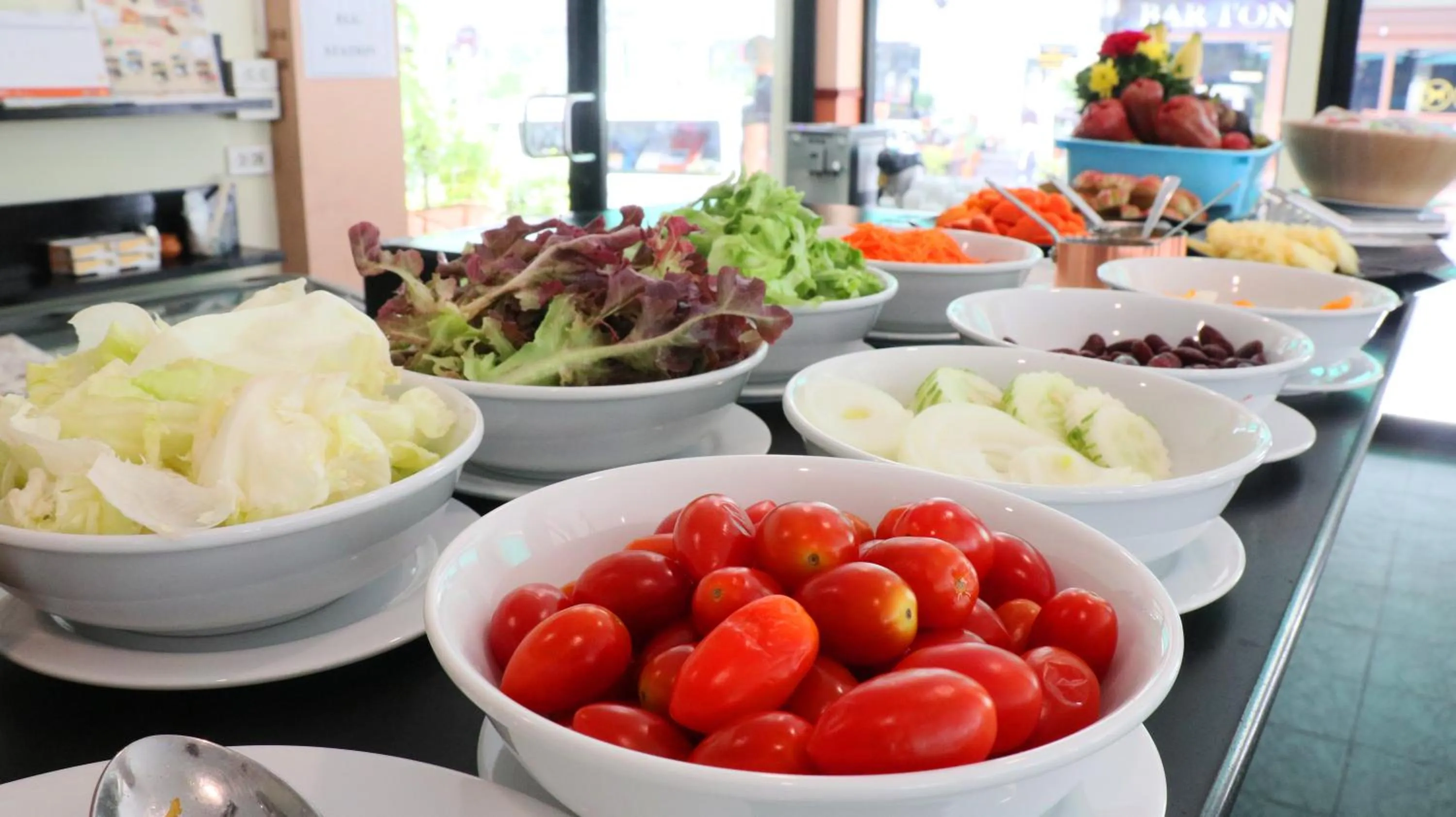 Buffet breakfast in Admiral Suites Bangkok
