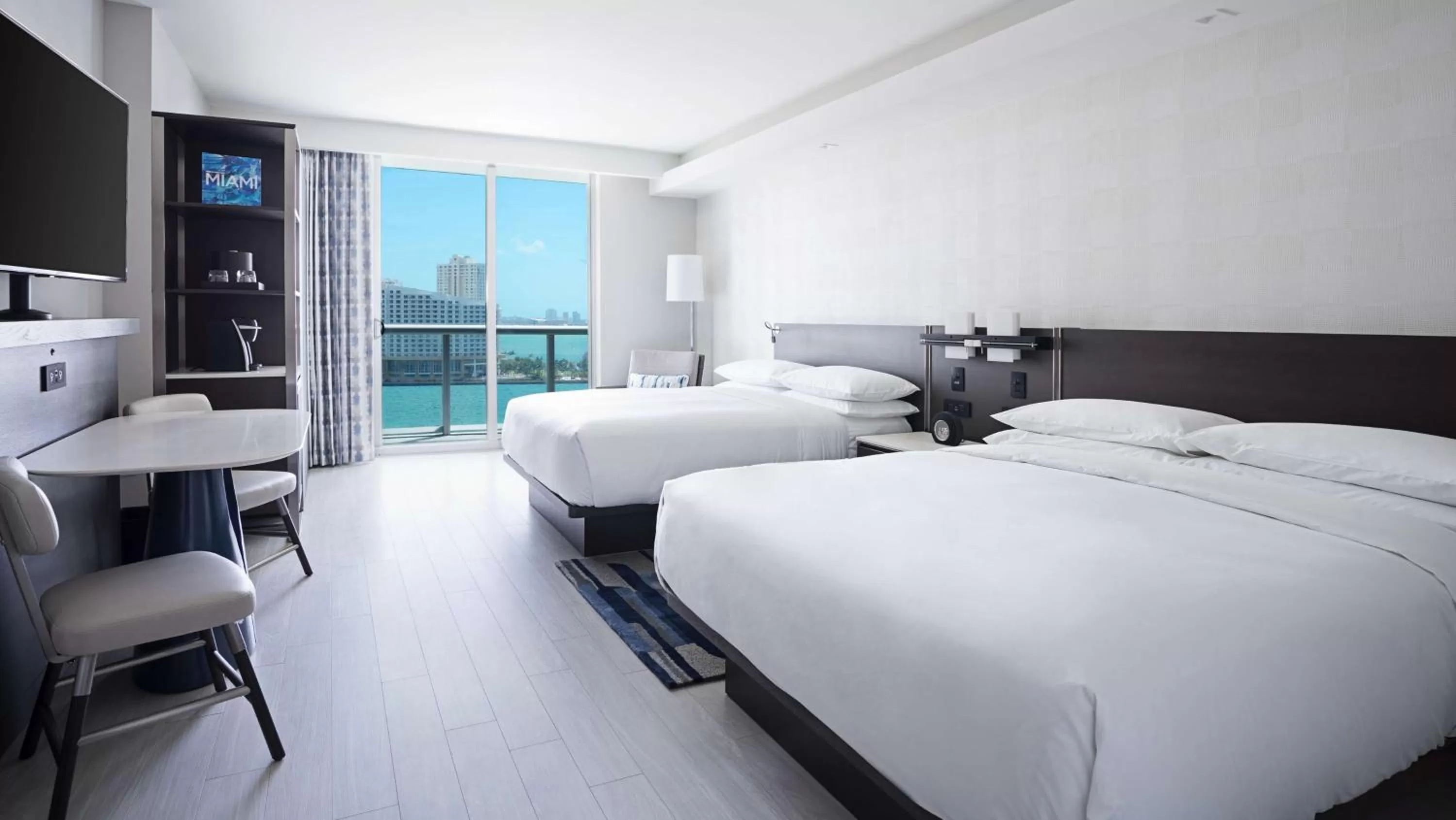 Photo of the whole room, Bed in Hyatt Centric Brickell Miami