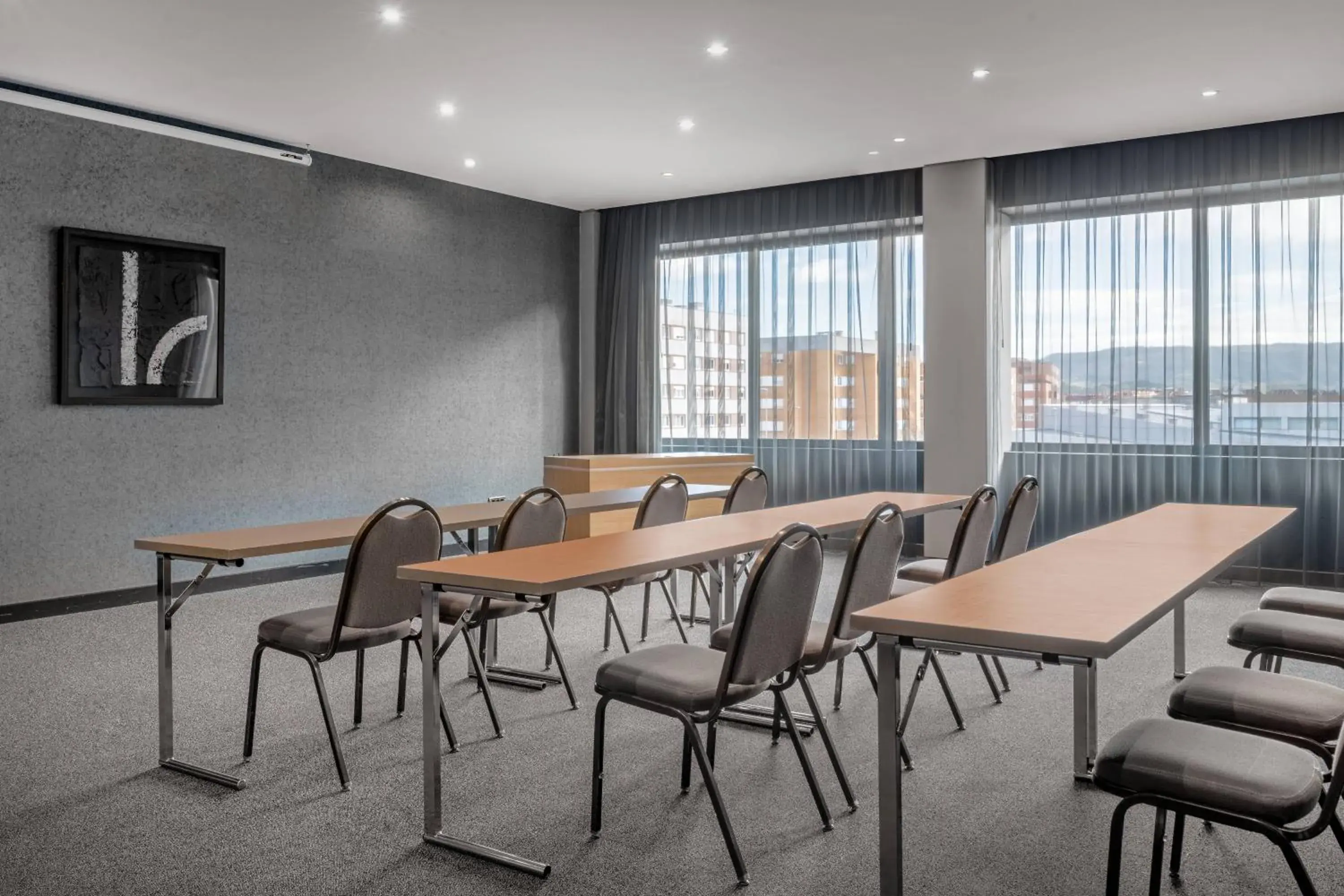 Meeting/conference room in AC Hotel Gijón by Marriott