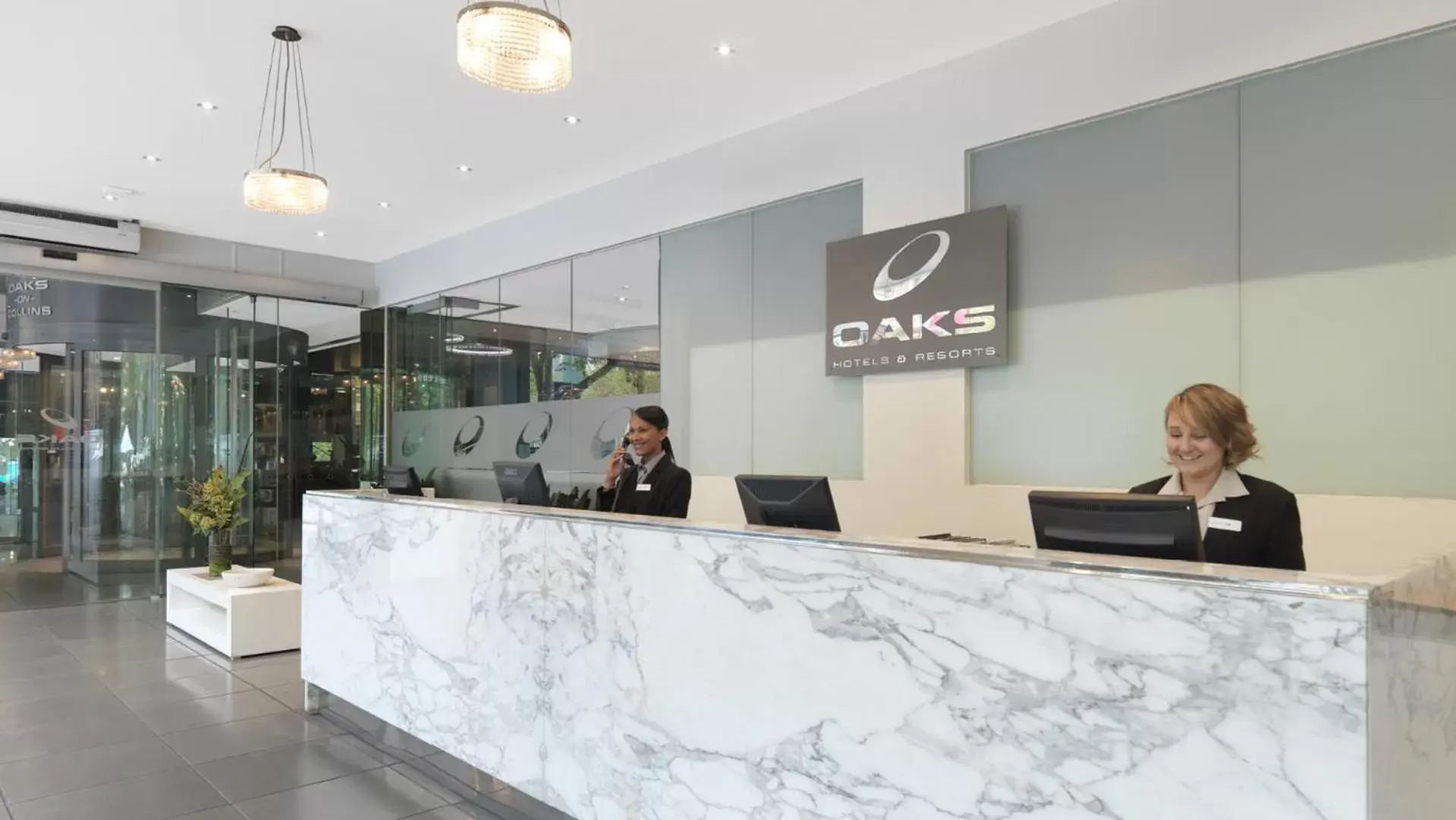 Lobby or reception, Lobby/Reception in Oaks Melbourne on Collins Hotel
