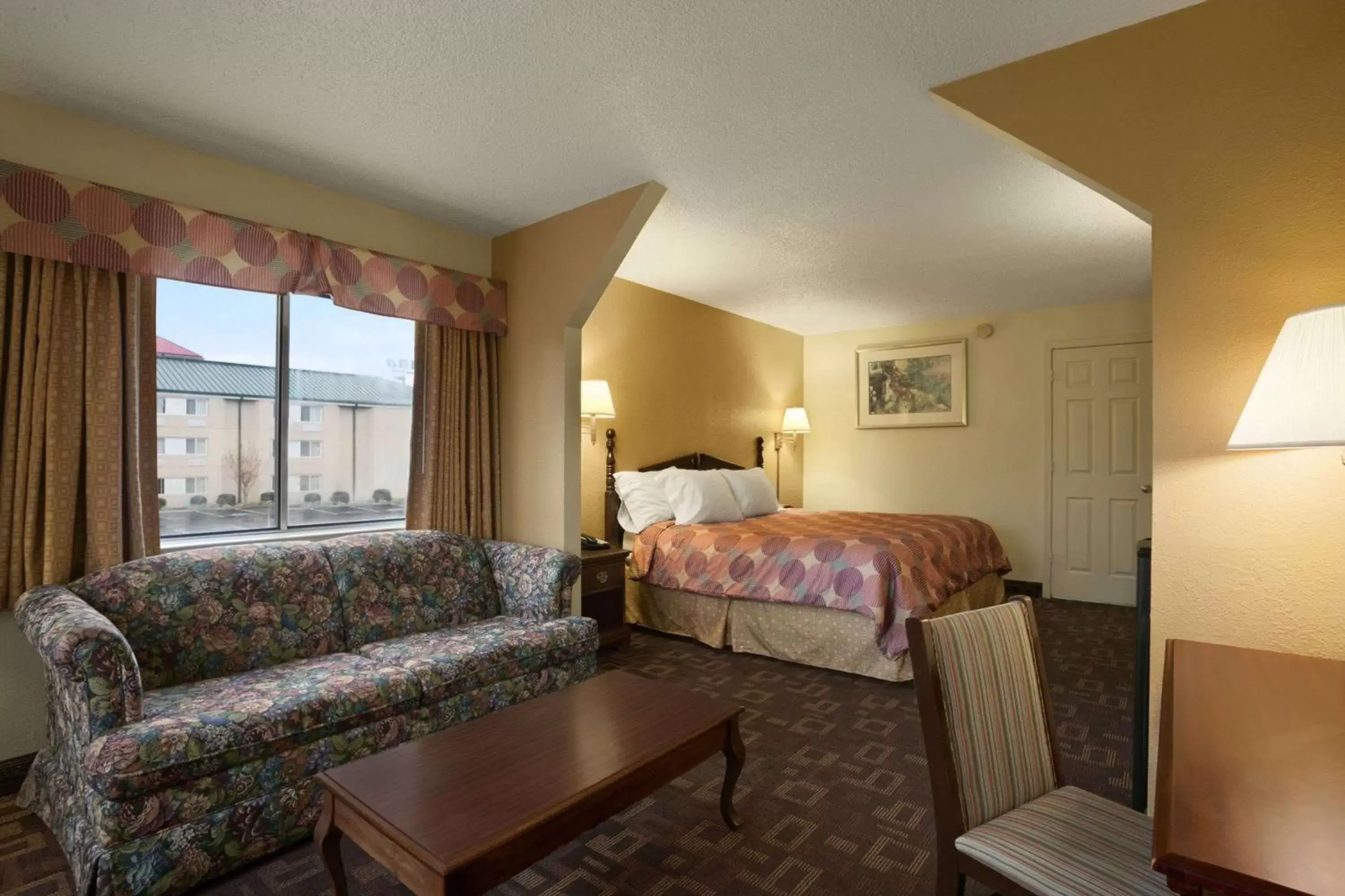 Photo of the whole room in Days Inn by Wyndham Airport Nashville East