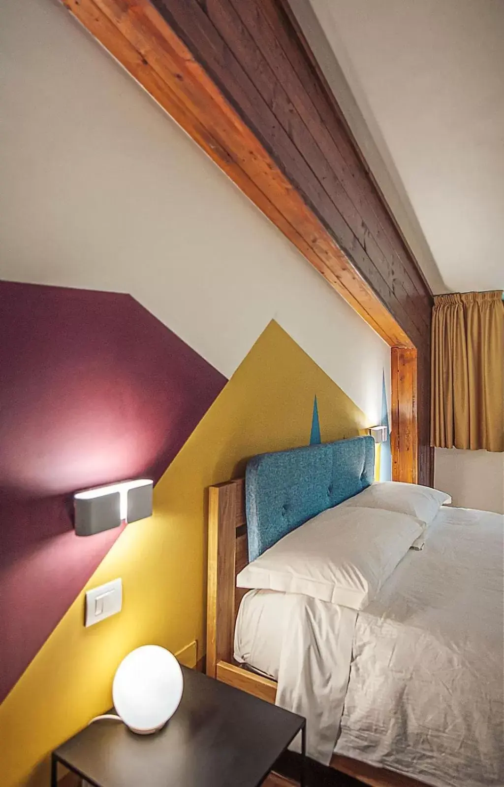 Bed in Chalet Lago