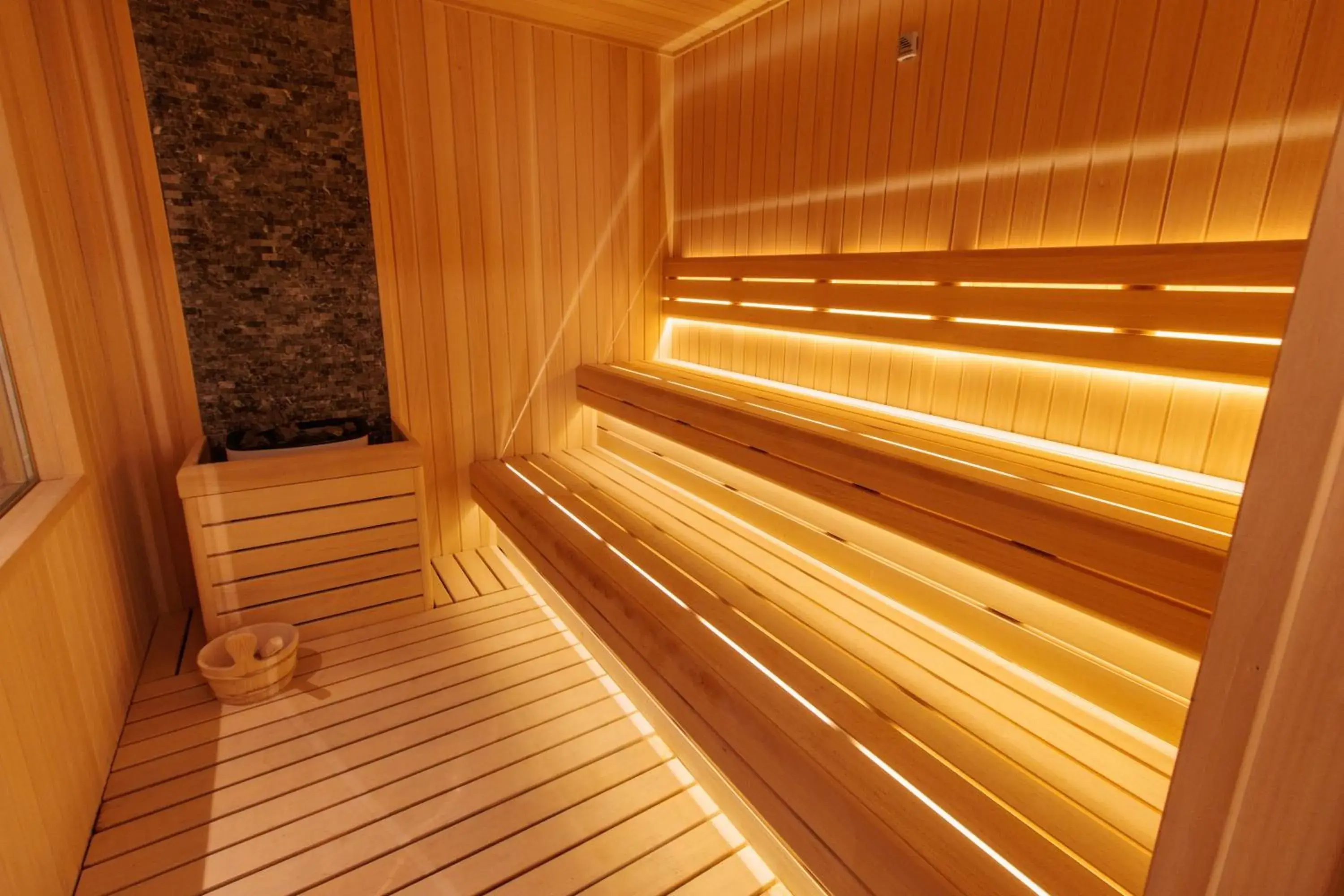 Sauna in Anadolu Hotels Esenboga Thermal