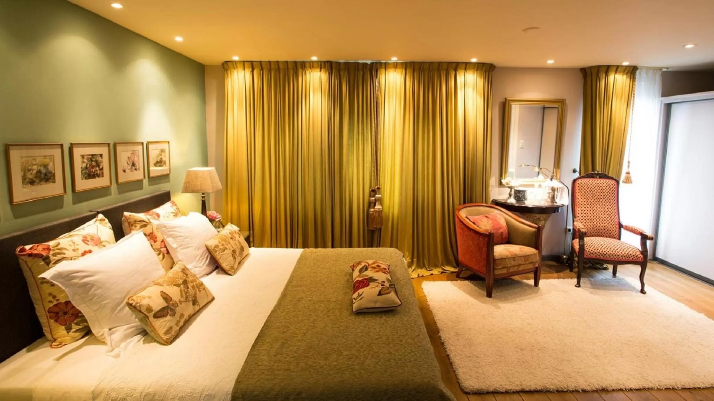 Bed in B&B lux Schijndel